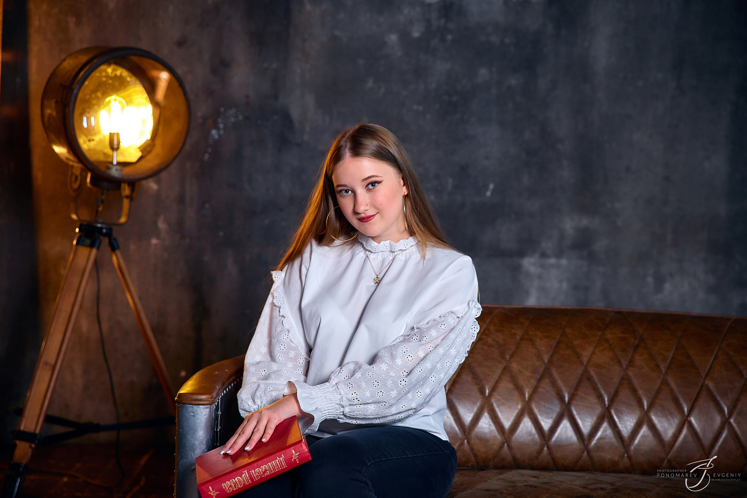 Съемка выпускников в студии. Свадебный фотограф в Тольятти Жигулевске и Самаре Пономарев Евгений