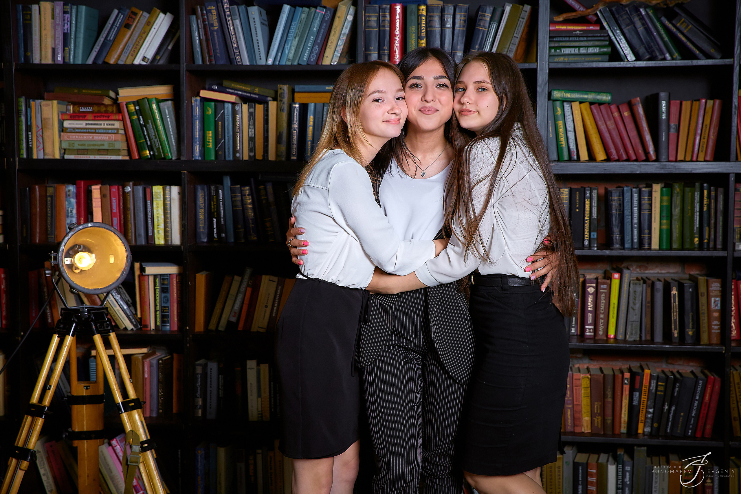 Съемка выпускников в студии. Свадебный фотограф в Тольятти Жигулевске и Самаре Пономарев Евгений