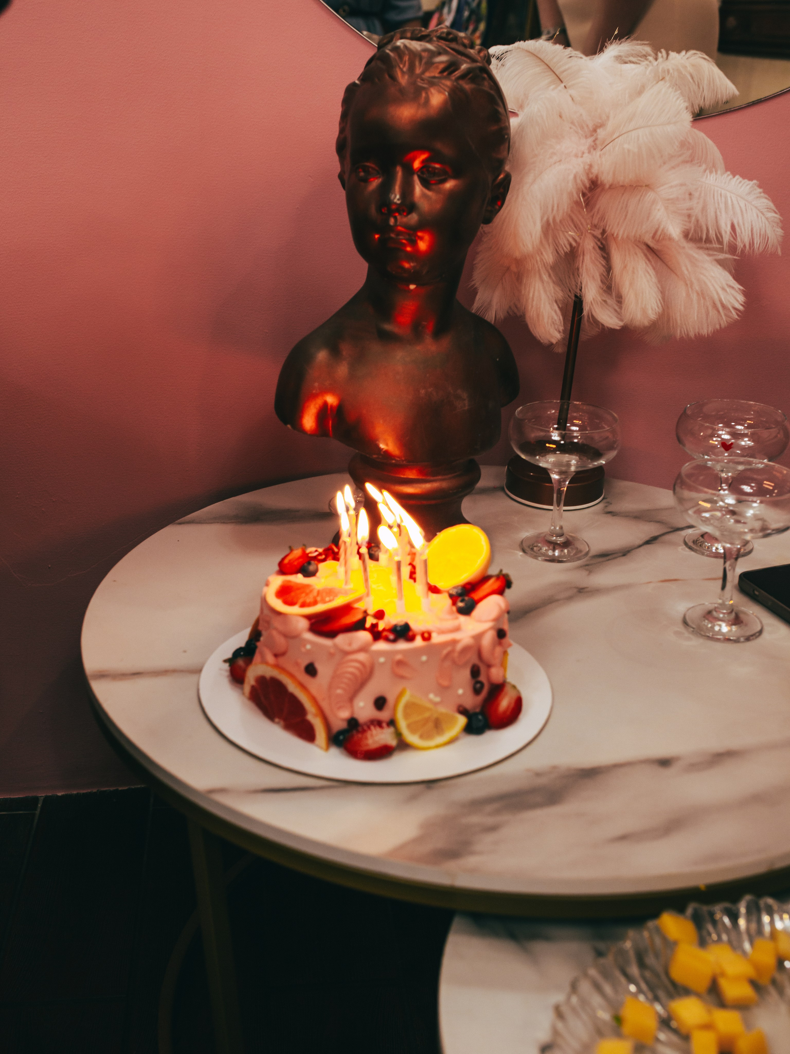 FRAUMILK. Фотограф из Санкт-Петербурга Валерия Ленских