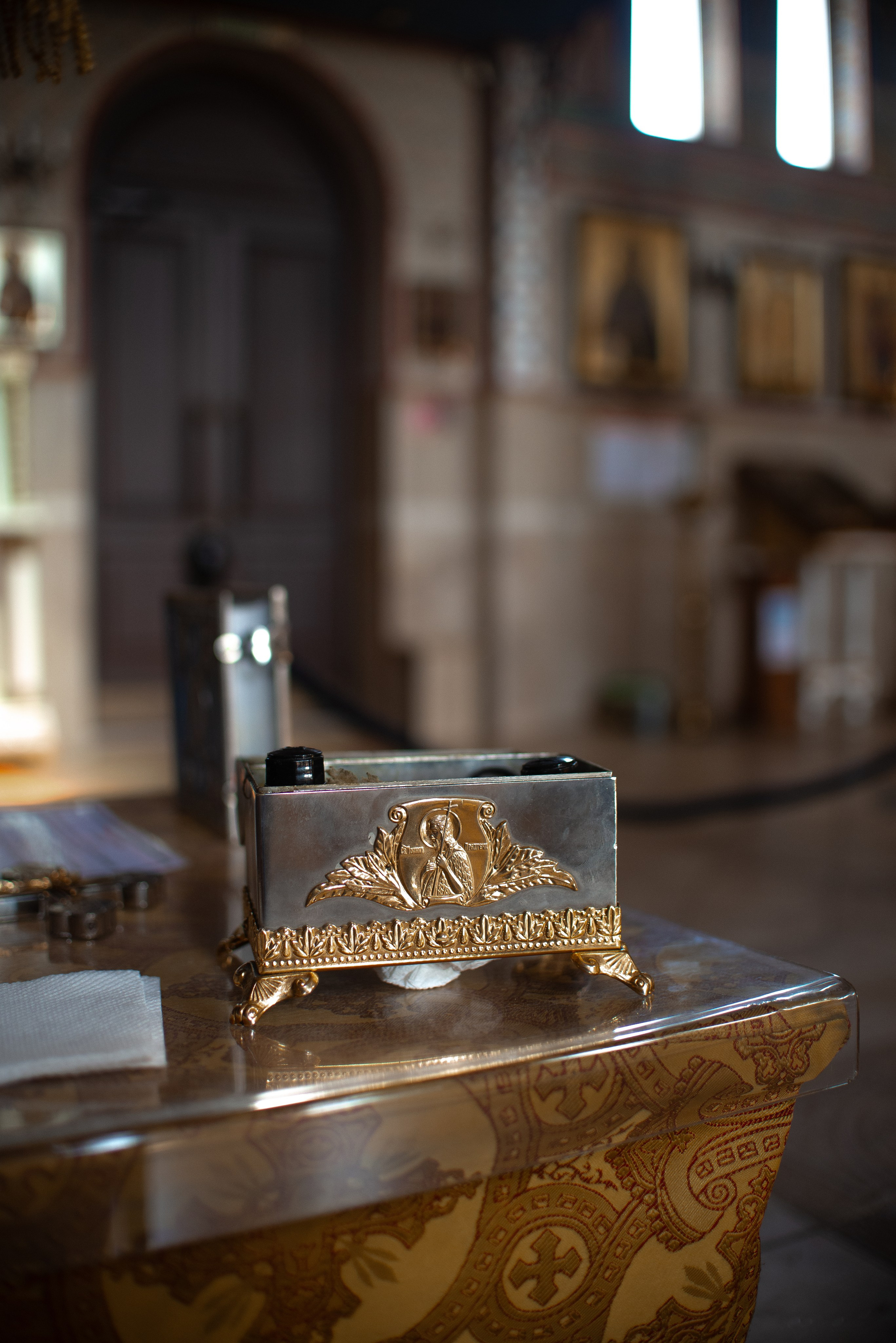 Крещение Есении в хр.Андрея Первозванного. Семейный фотограф на выписку из роддома и крещение Минск Настя Гришук