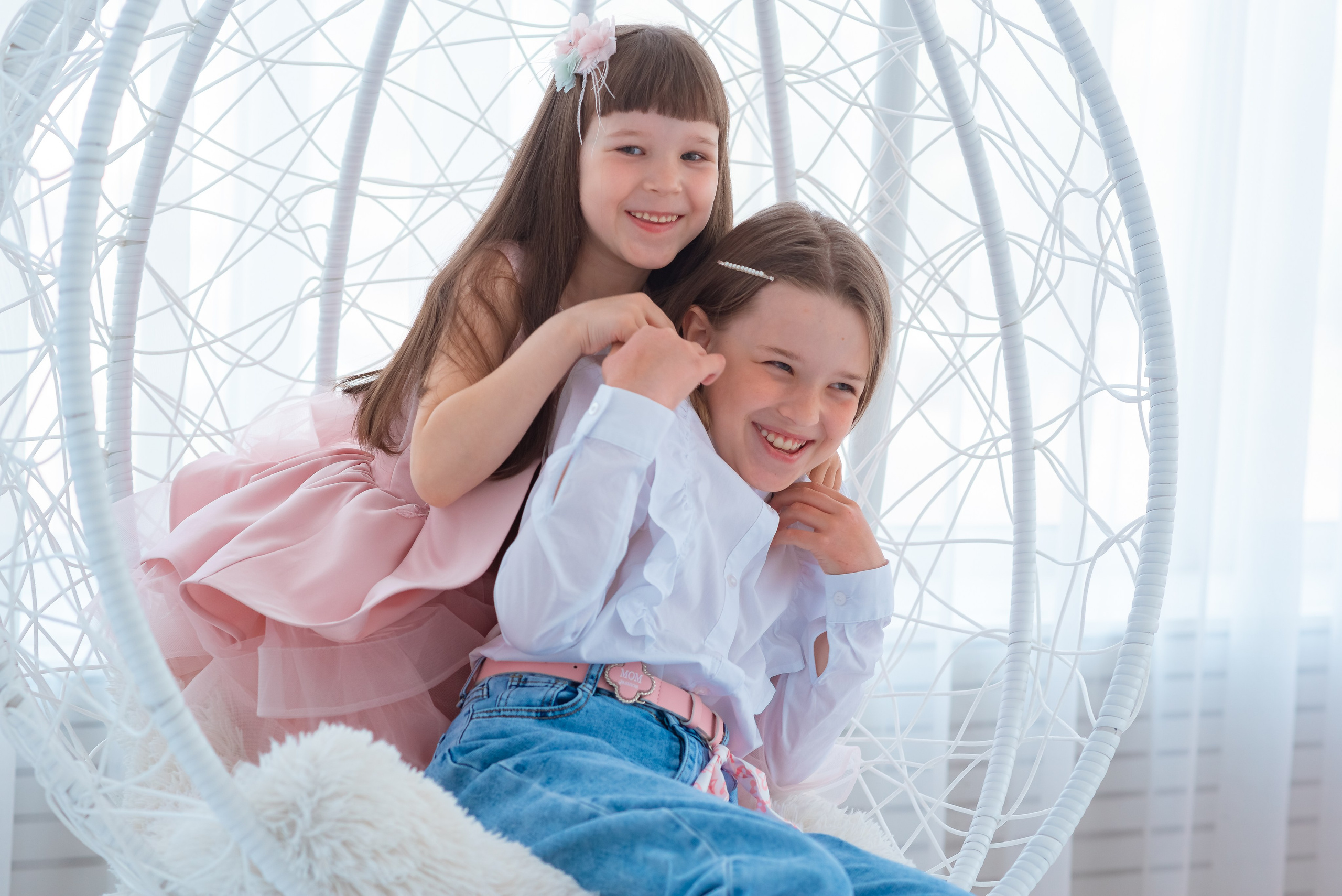 Инна с семьей в Феломене. Семейный фотограф на выписку из роддома и крещение Минск Настя Гришук