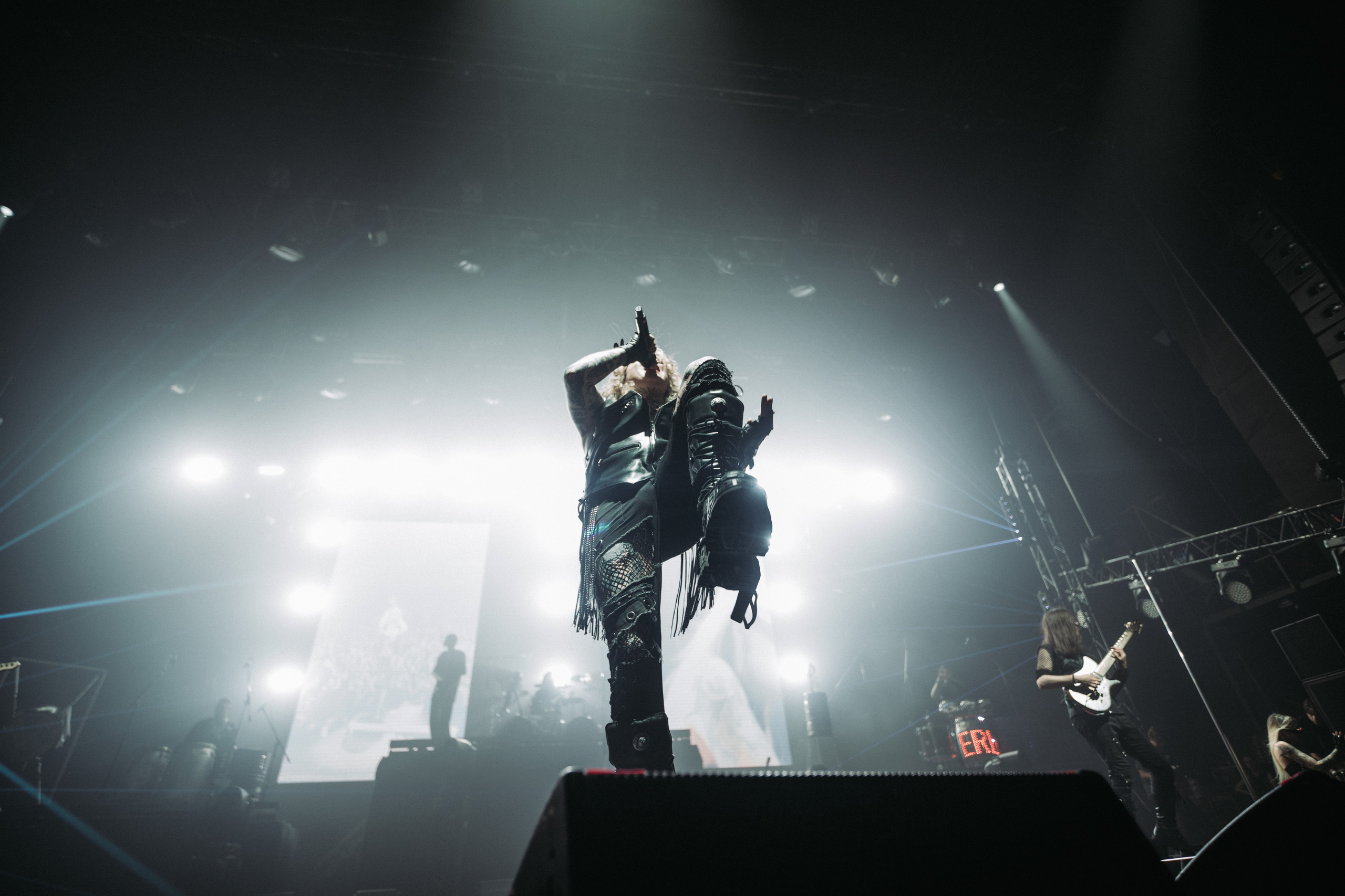 NEVERLOVE. Игорь Богатов — фотограф