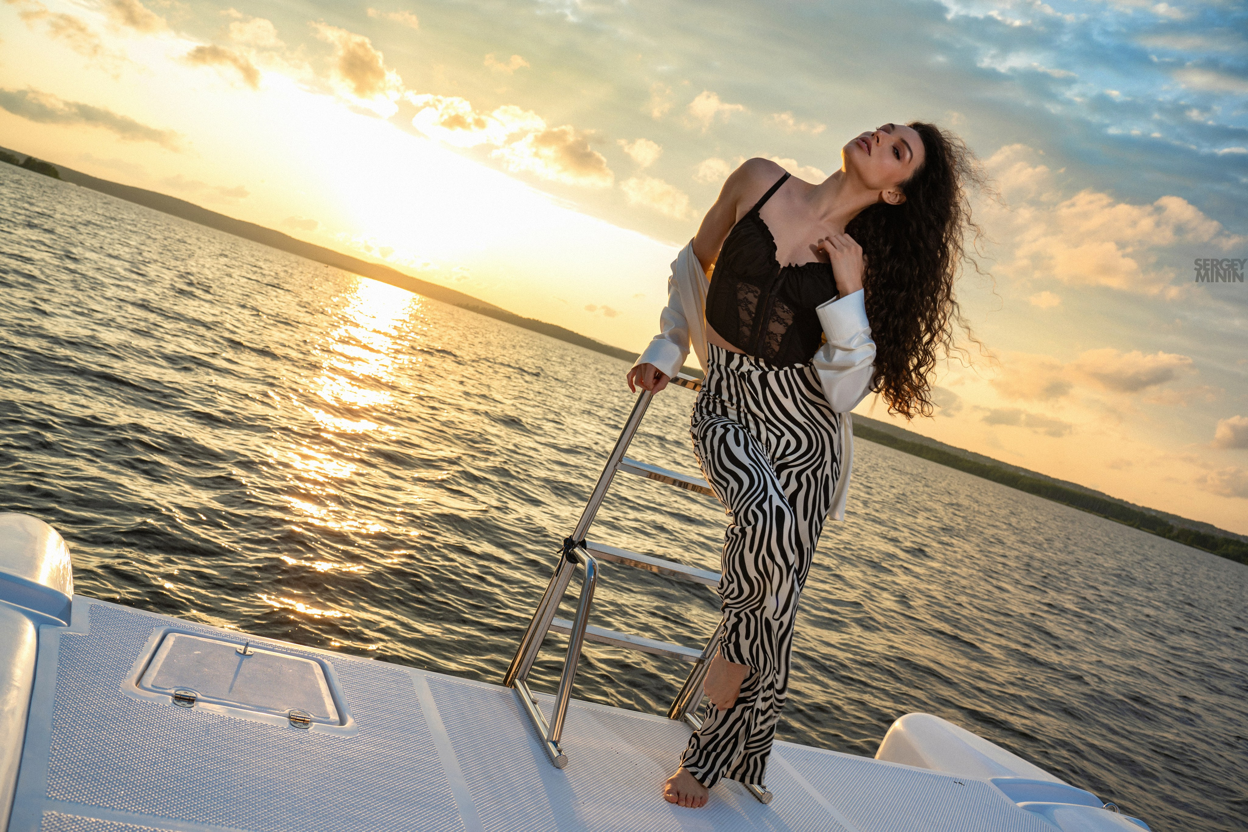 Фотосессии на яхте в Екатеринбурге. Студийный и Рекламный Фотограф в Екатеринбурге Сергей Минин