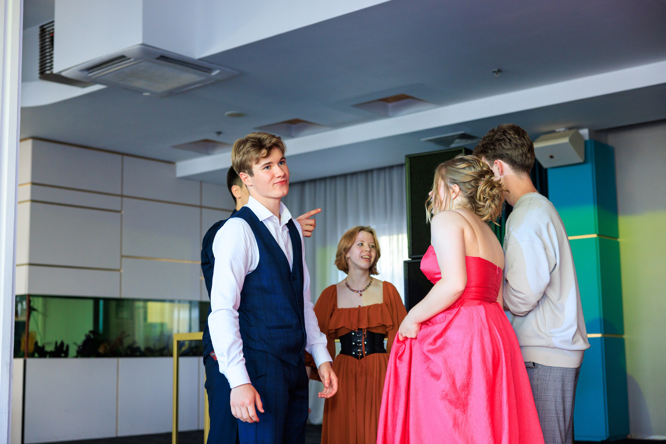 Выпускной лицея 244. Фотограф Александр Заломаев