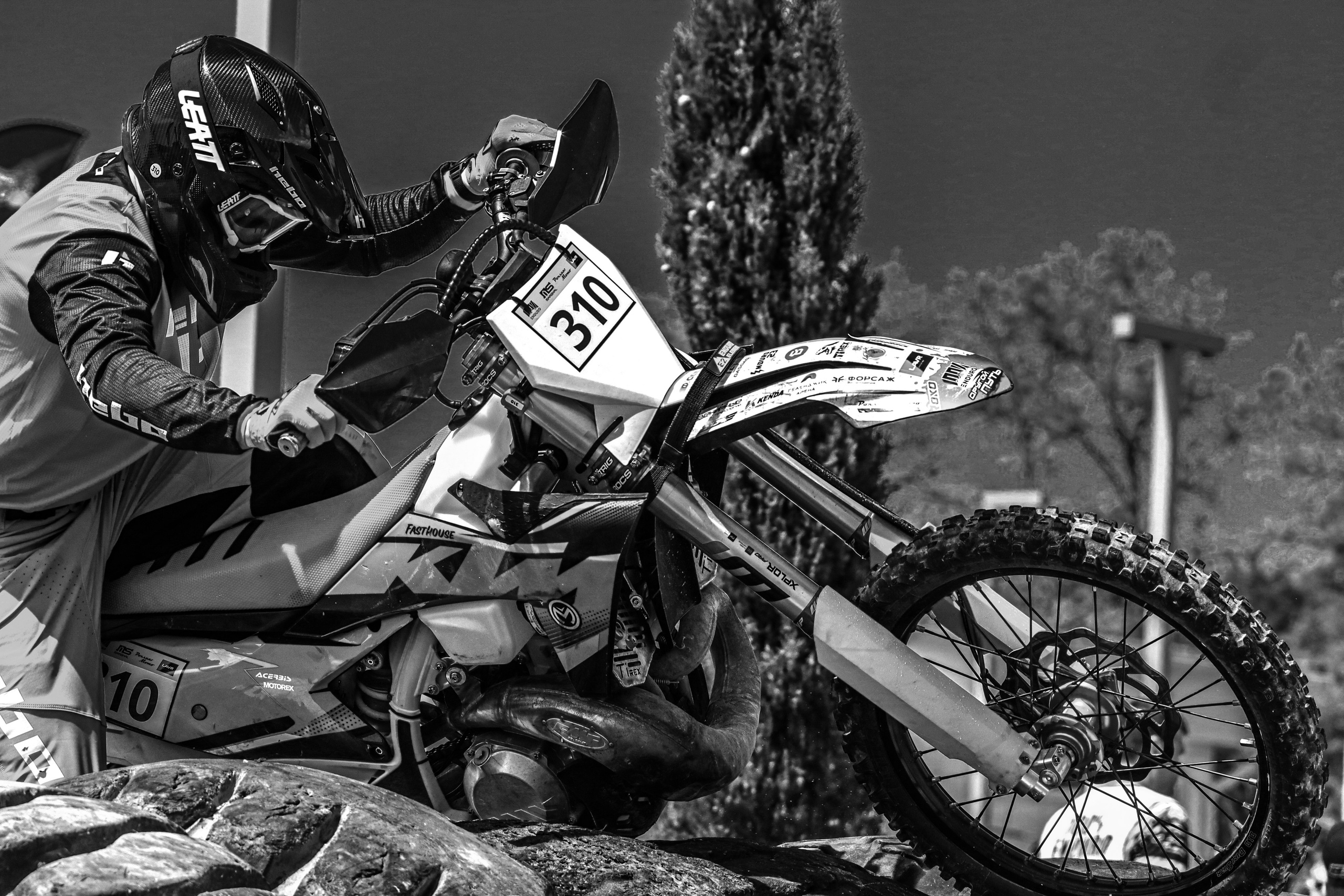 Enduro. Ivaladimirovna1995.wfolio.pro