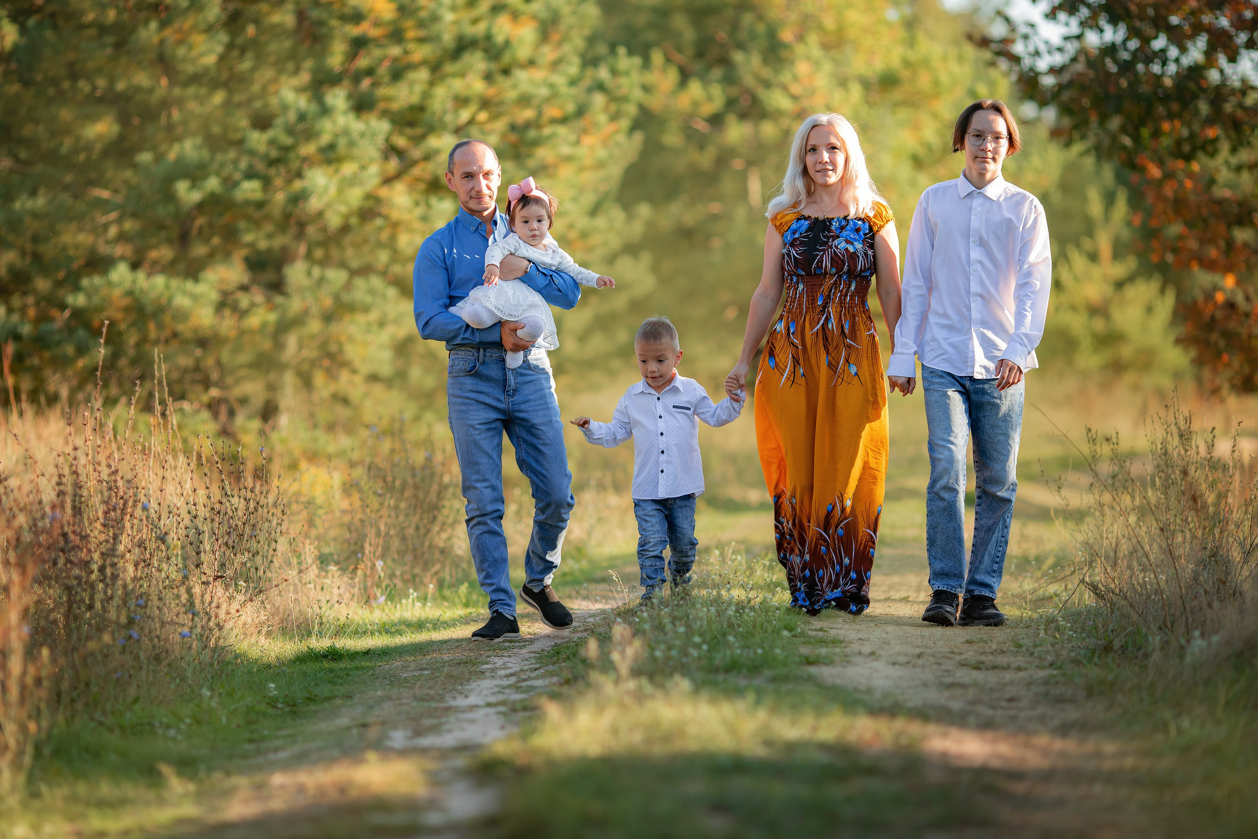 Семейная фотопрогулка. Мила Дементьева семейный и детский фотограф Казань