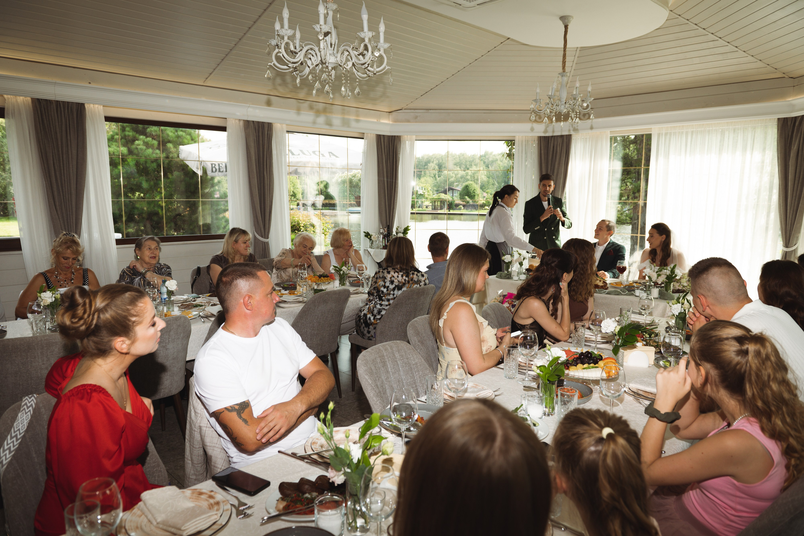Свадьба в ЗаВидное. Фотограф Москва Настя Профотовна. Репортажные, свадебные и контент фотосессии