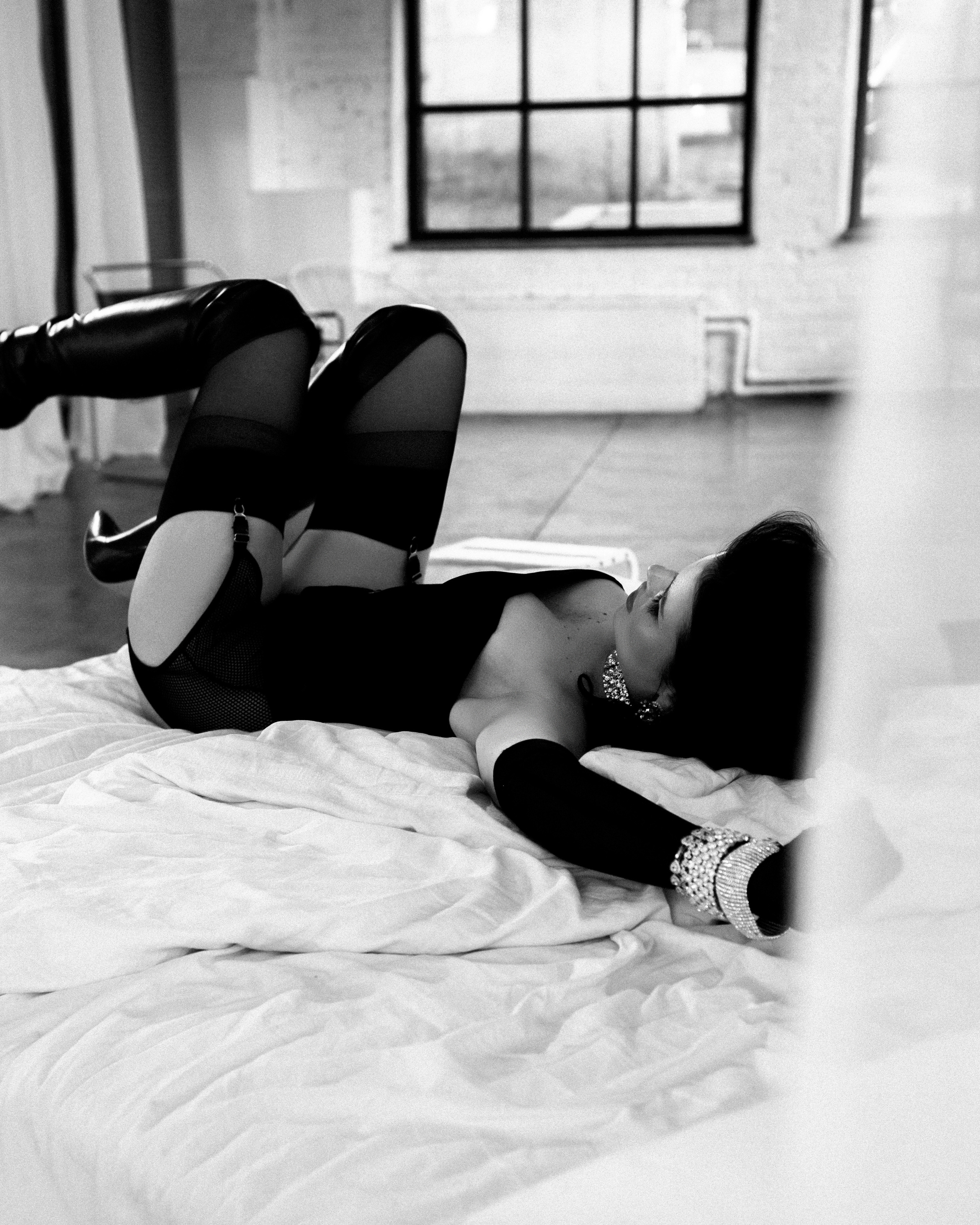 Тома. Портретная и Fashion фотосъемка в Москве КРИС KISS. Лукбуки и каталоги