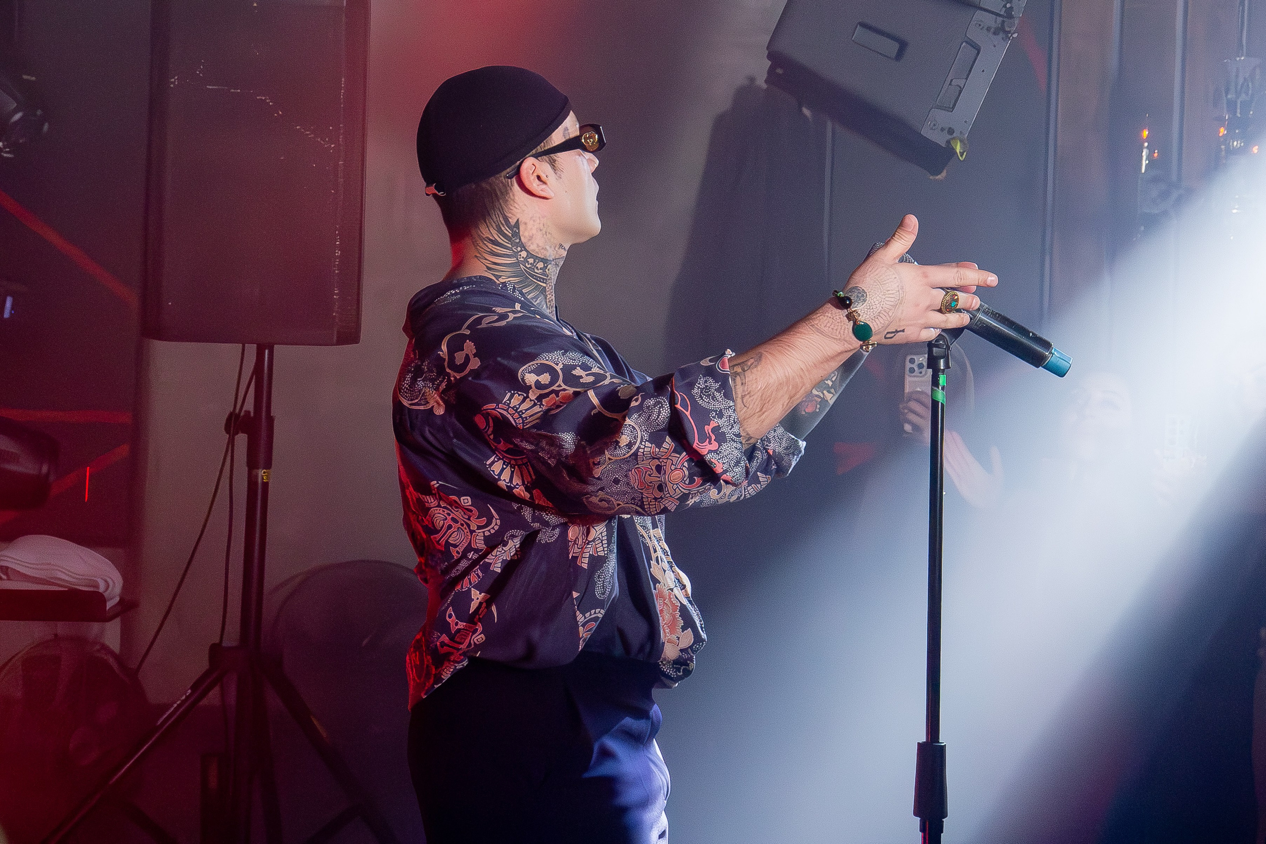 Концерт VA.NO | QUEST PISTOLS SHOW. Репортажный фотограф в Ялте Алексей Семёнов