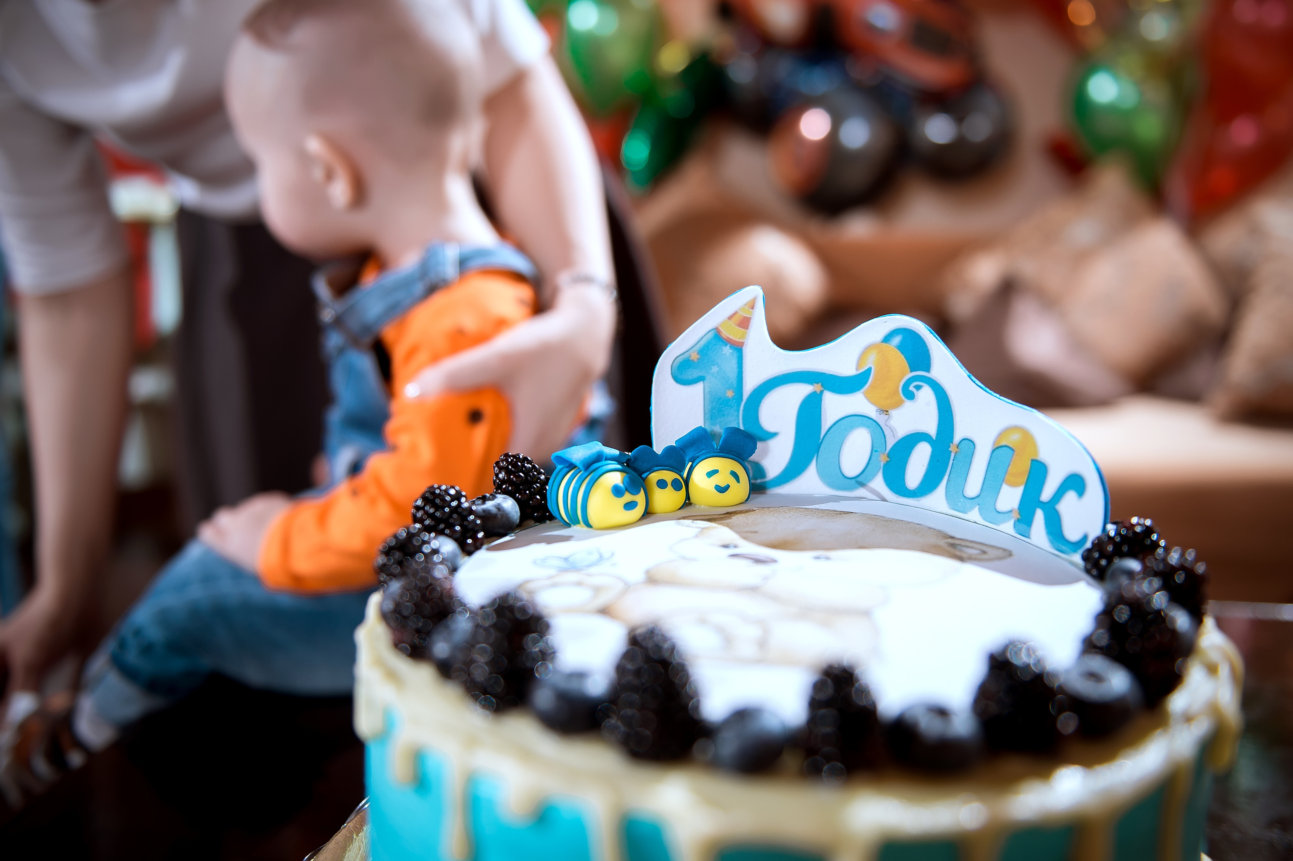 Фотосъемка празднования дня рождения в Пироговском дворике в Мытищах. Свадебный и семейный фотограф Виктория Носачёва. Щелково, Москва и МО