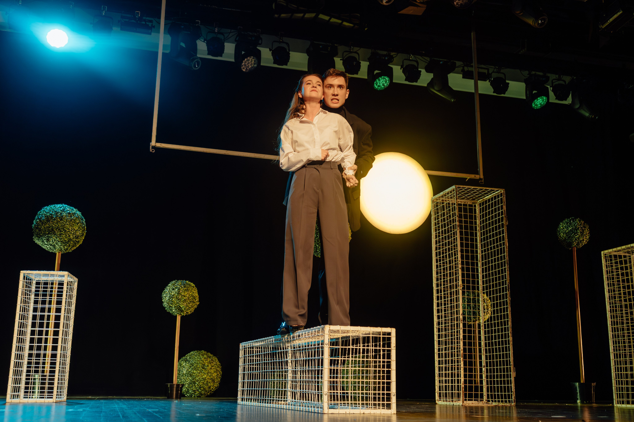 Сначала театр — театр с начала. «Дикарь». Никита Скрипник — ТЕАТР В СТИЛЕ ФЭШН