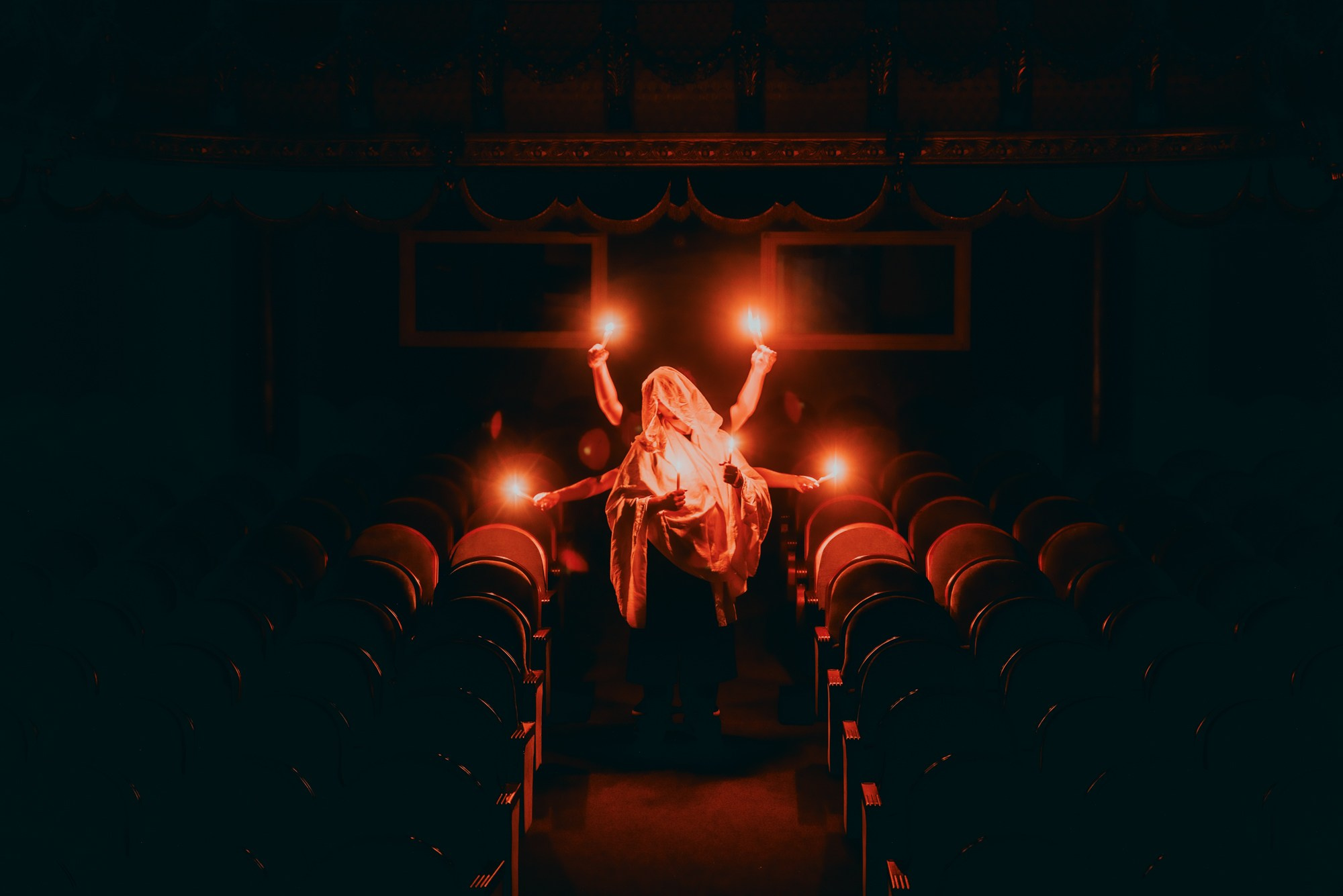 Театр Сенаки. Портретный фотограф Денис Милютин