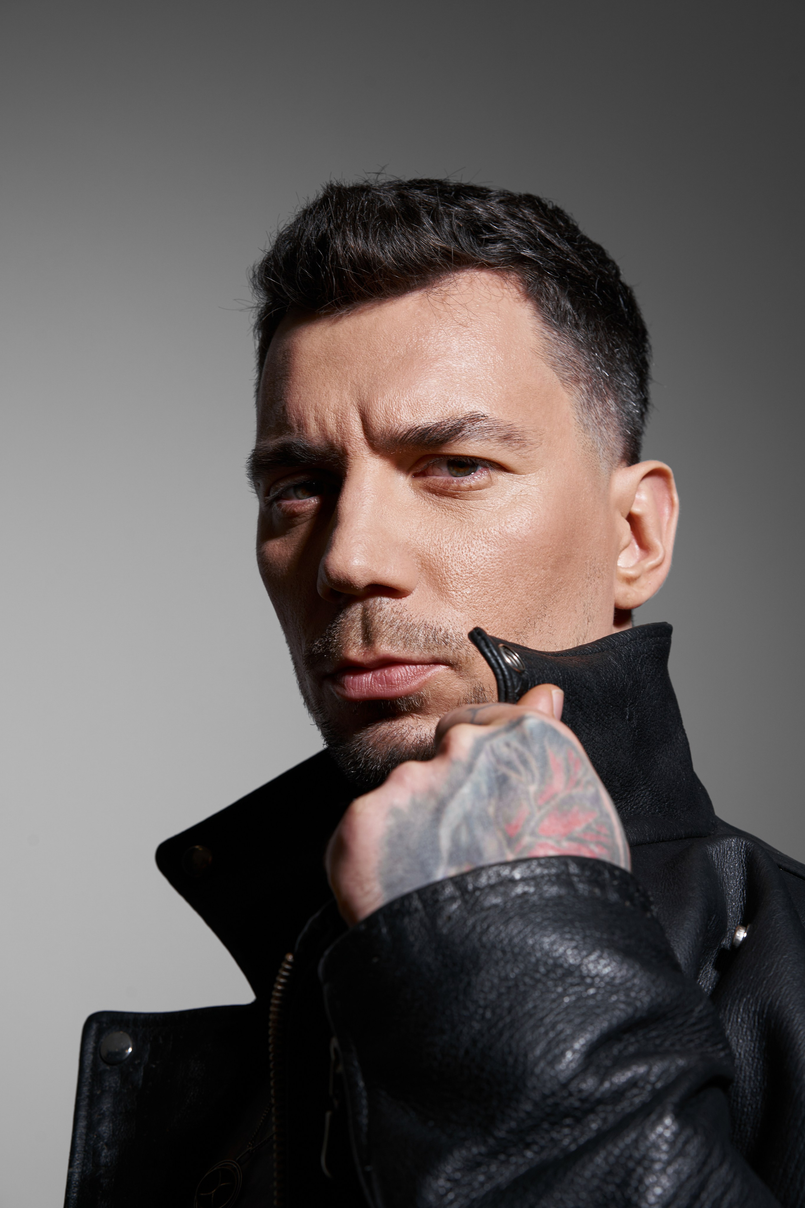 Михаил: промо для альбома. Свадебный и коммерческий фотограф |Саратов Москва|