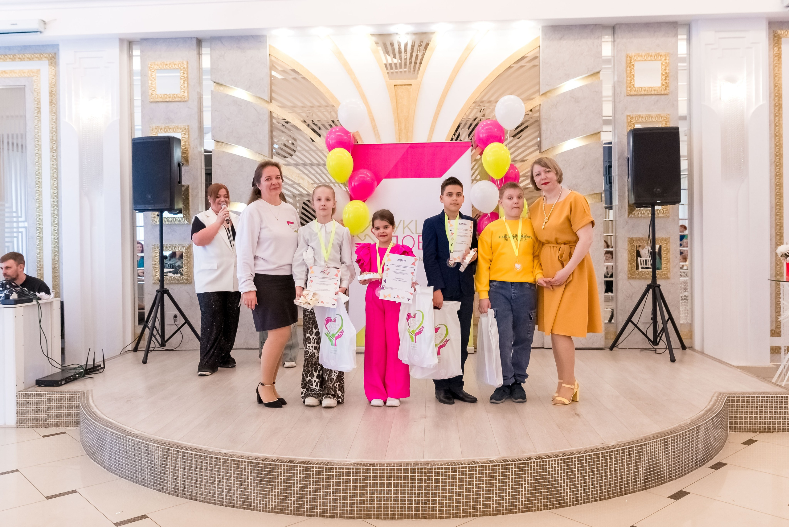 Фестиваль Ради мира от АУКЦИОН ДОБРА 🔥. Женский фотограф Крещение Венчание Москва Брянск