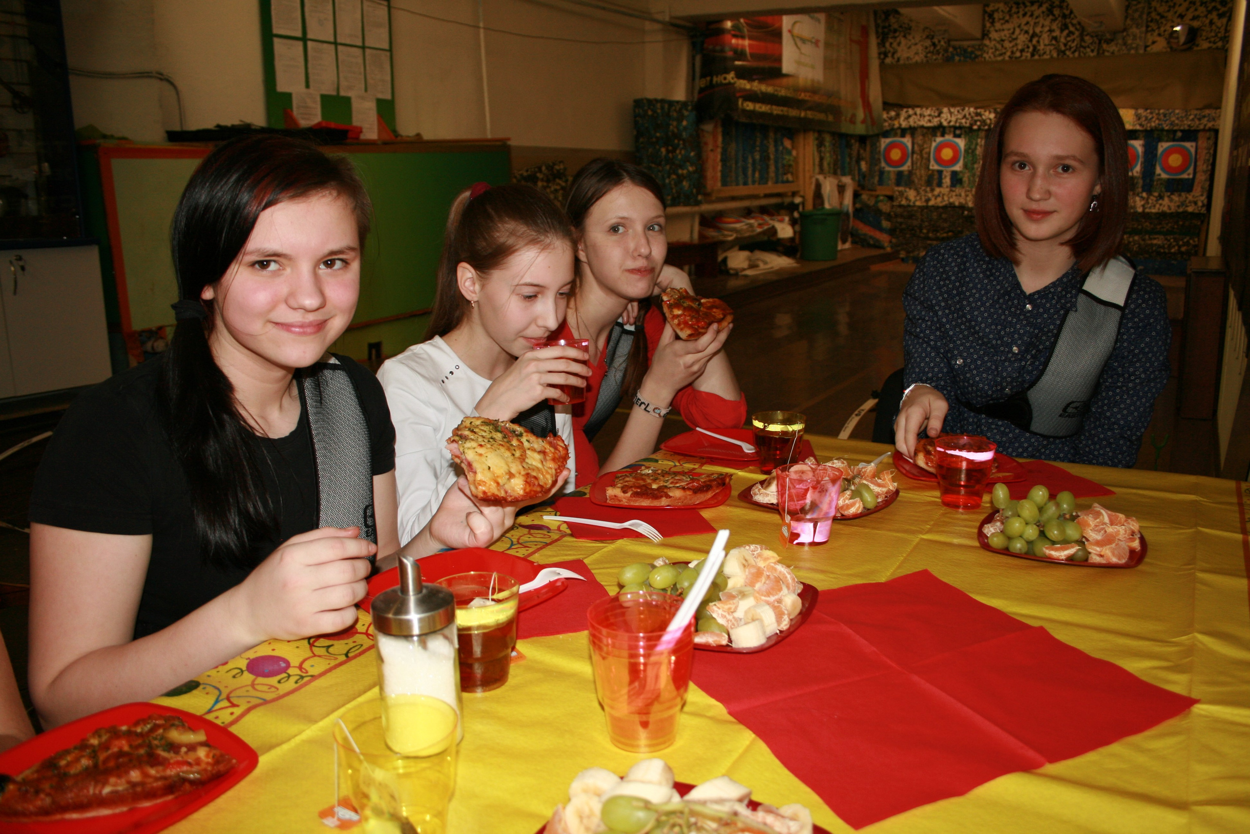 Соня ДР Стрелковый клуб 14 лет 15.03.2014. Семейный, Свадебный фотограф СПБ Питер— Романова Екатерина