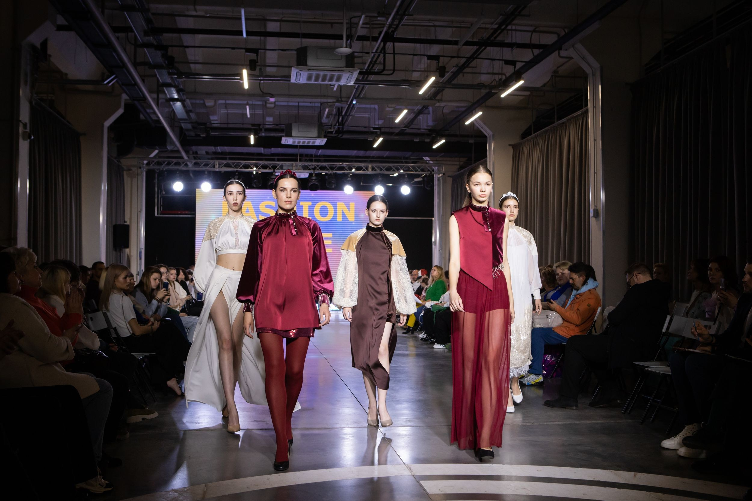 Фестиваль моды и красоты Fashion Style (11 мая 2024). Репортажный фотограф Алексей Пирязев