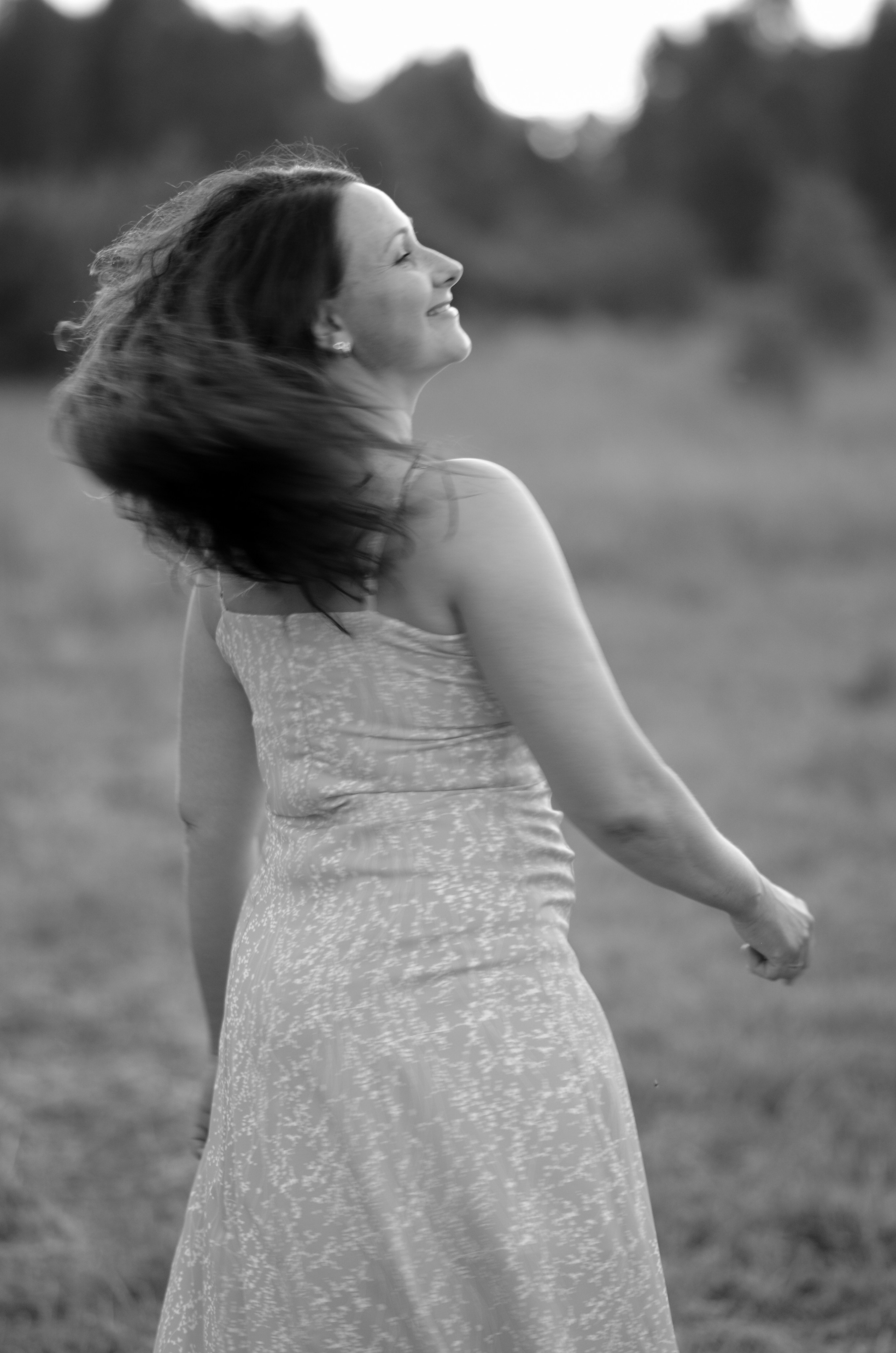 Летняя в поле. Семейный фотограф г. Москва