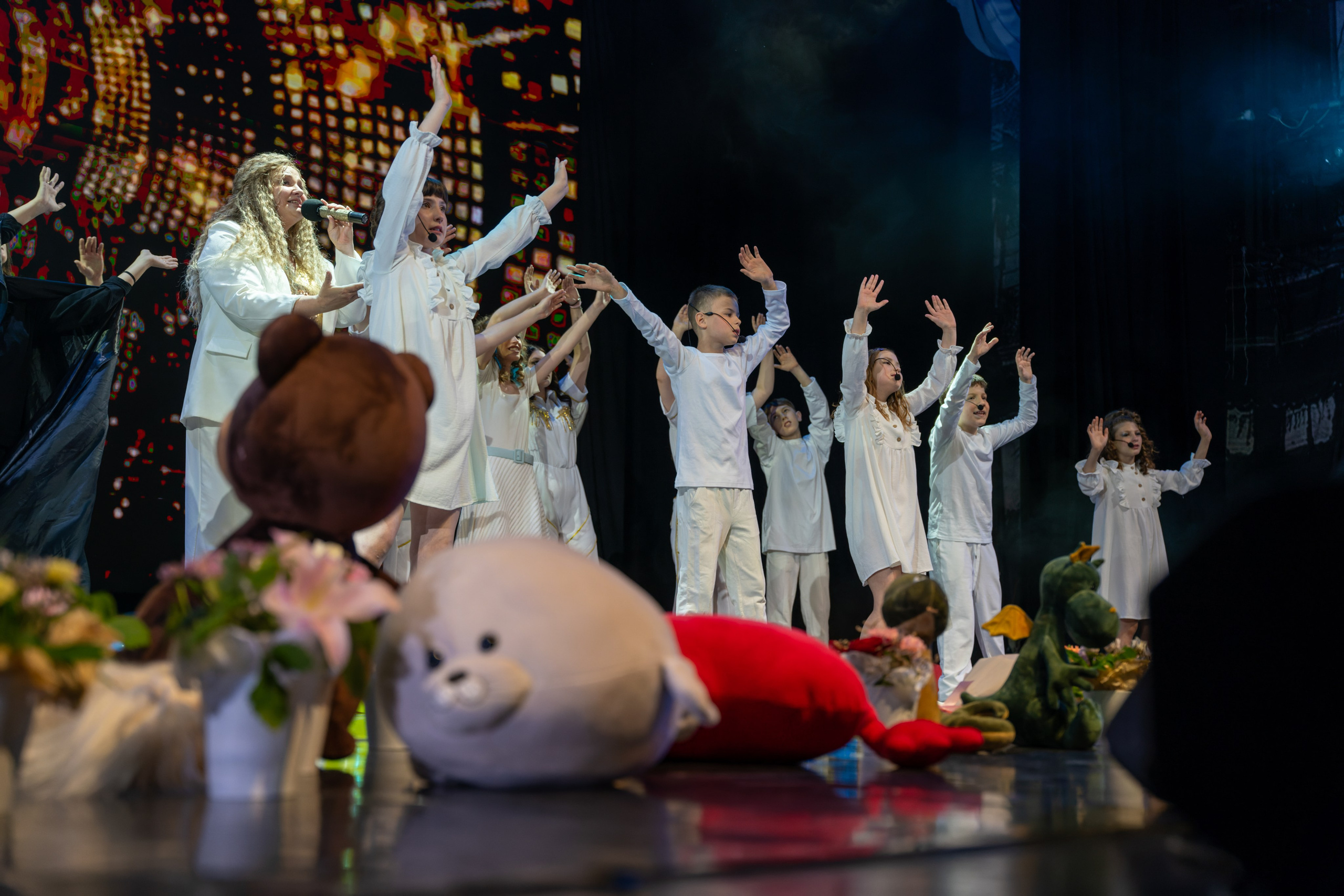 Съёмка благотворительного спектакля «Новая история деревянного мальчика». «Студия DRONAVT`s» — видеосъёмка и фотография г. Москва