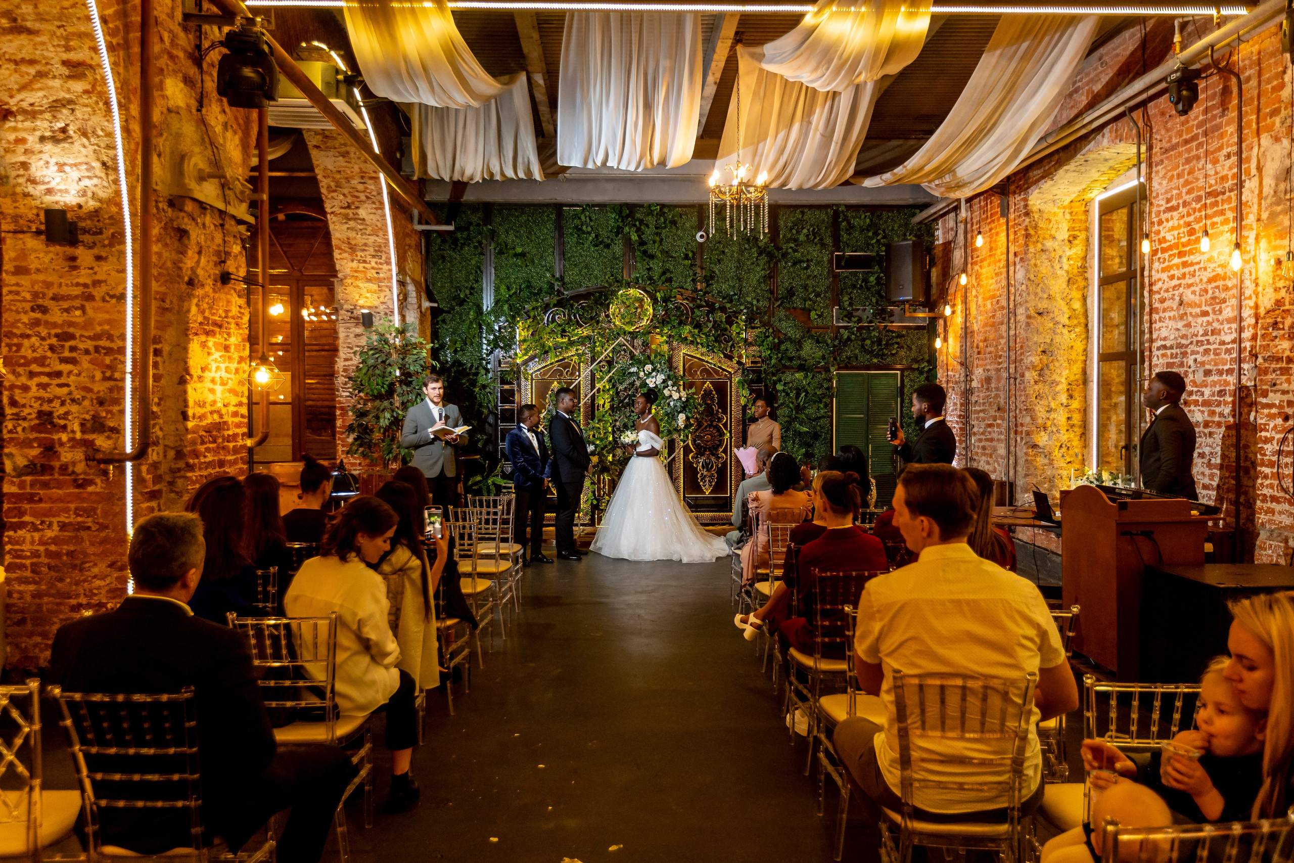 Свадьбы. Профессиональный фотограф в Санкт-Петербурге Алена Яшина