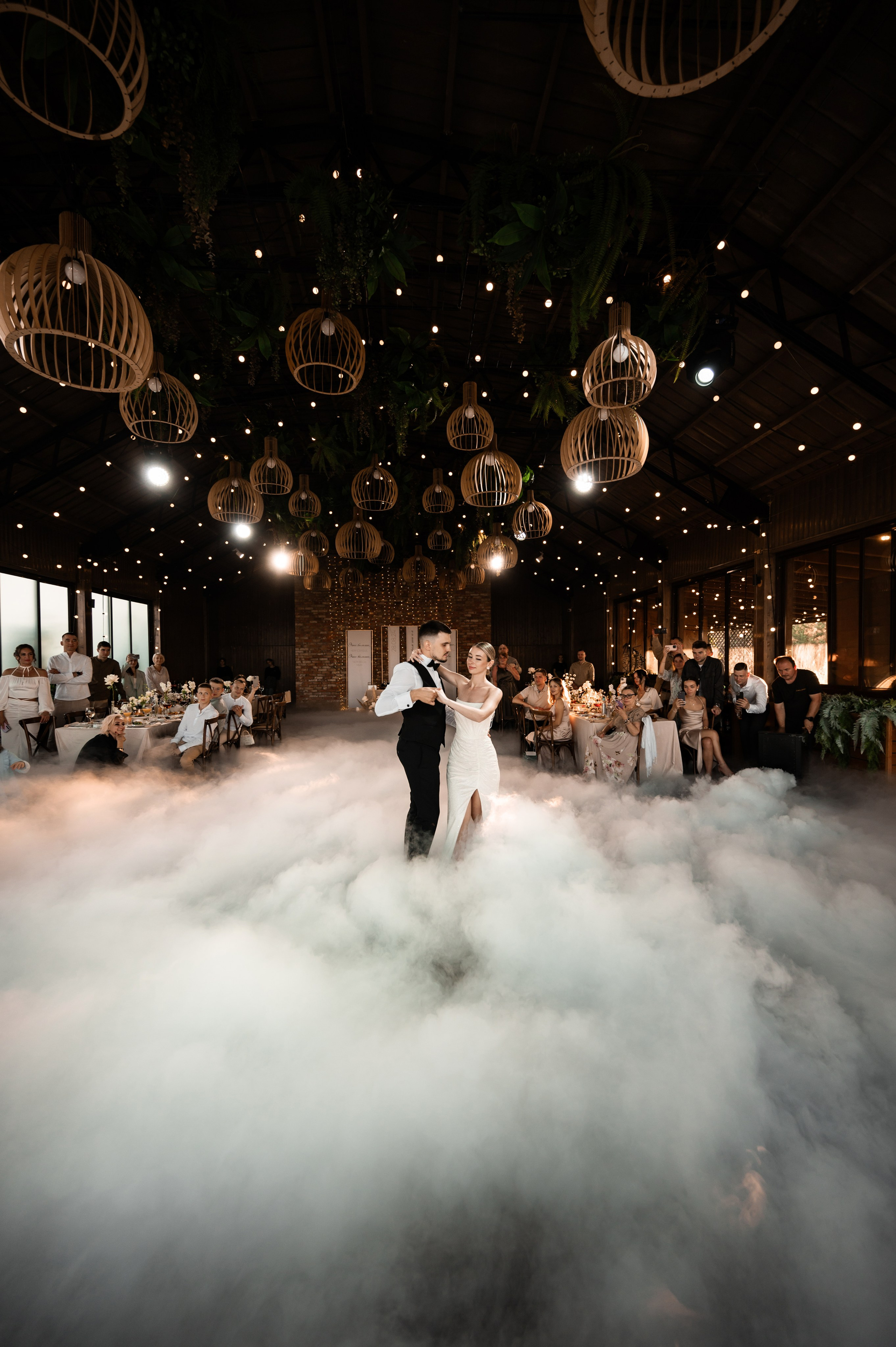 2024. Богдан и Ирина. Свадебный и семейный фотограф в Москве и Европе Евгения Амелина