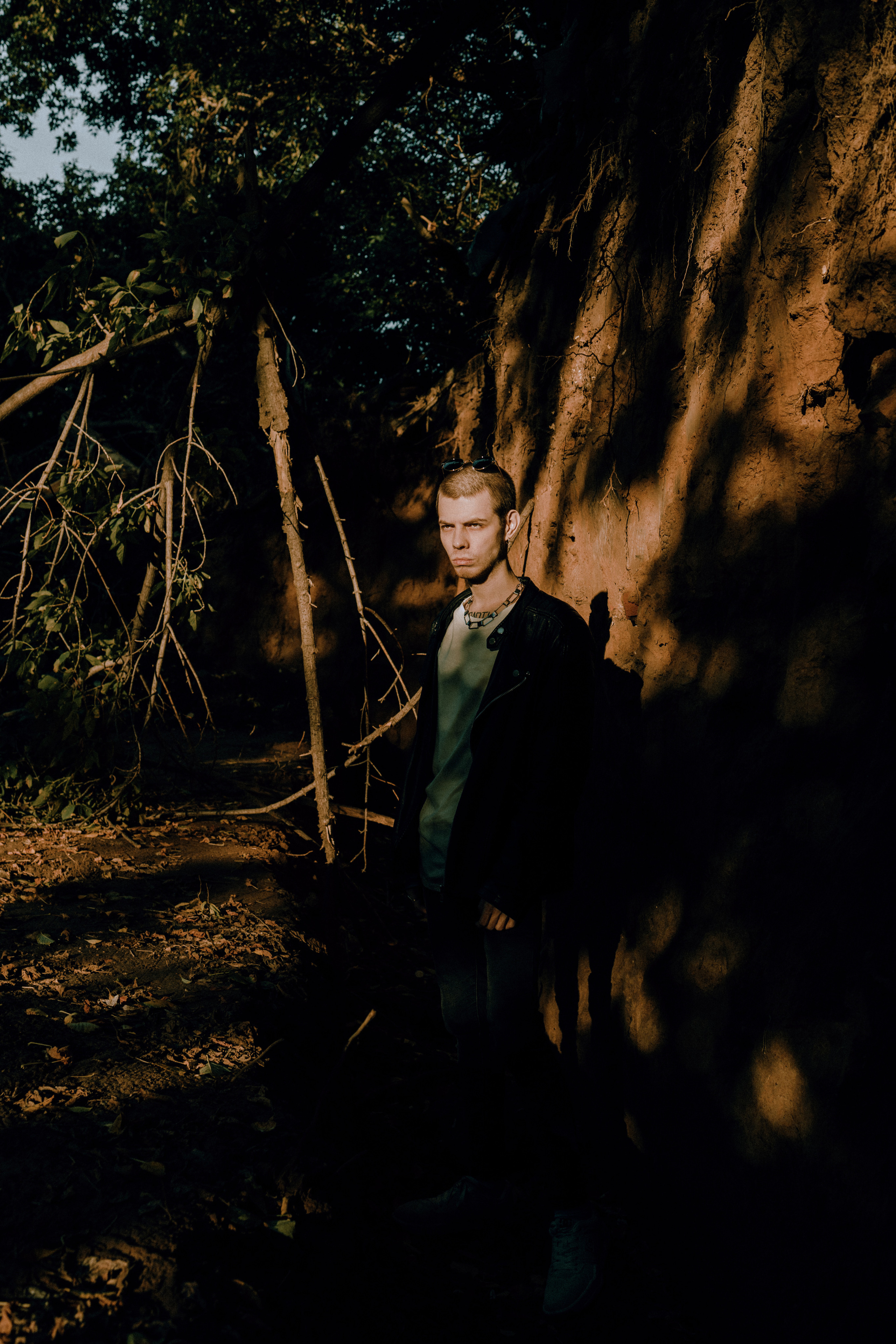 Inside darkness. Портретный и репортажный фотограф в Казани Максим Сипачев