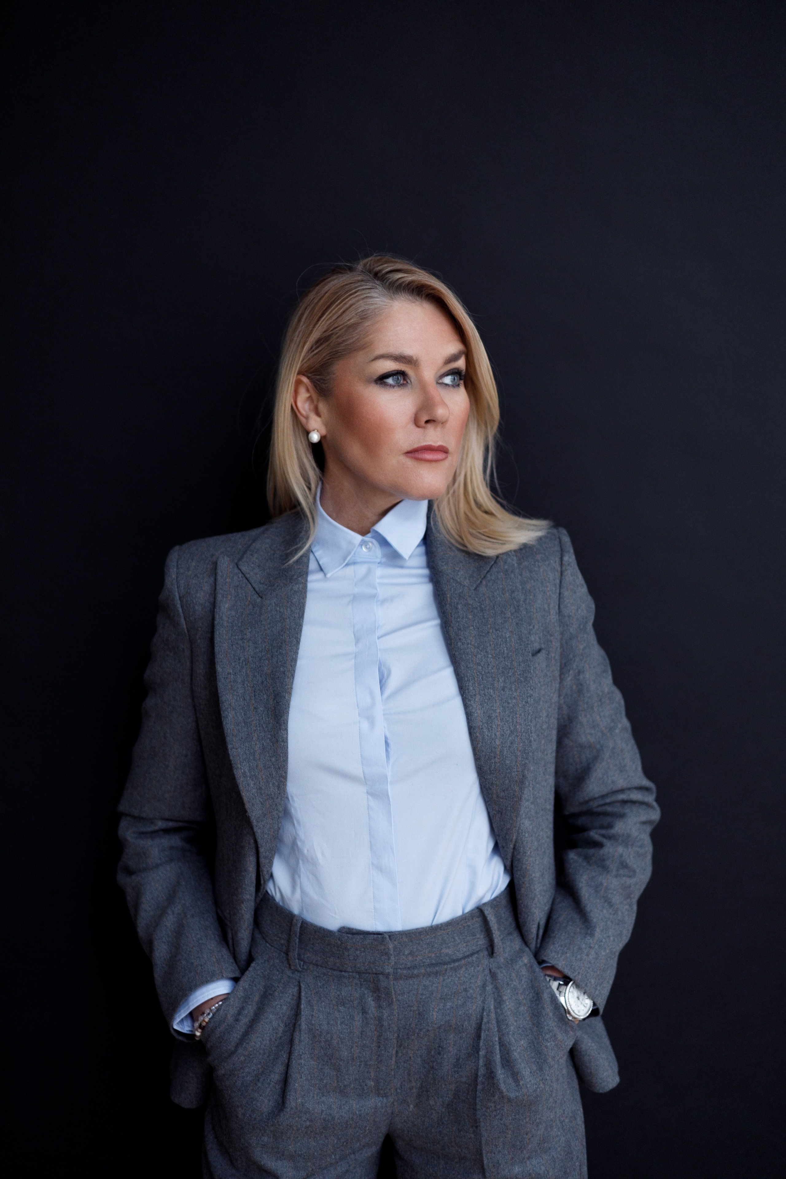 Серия, студия. Фотограф Москва Андрей Волков