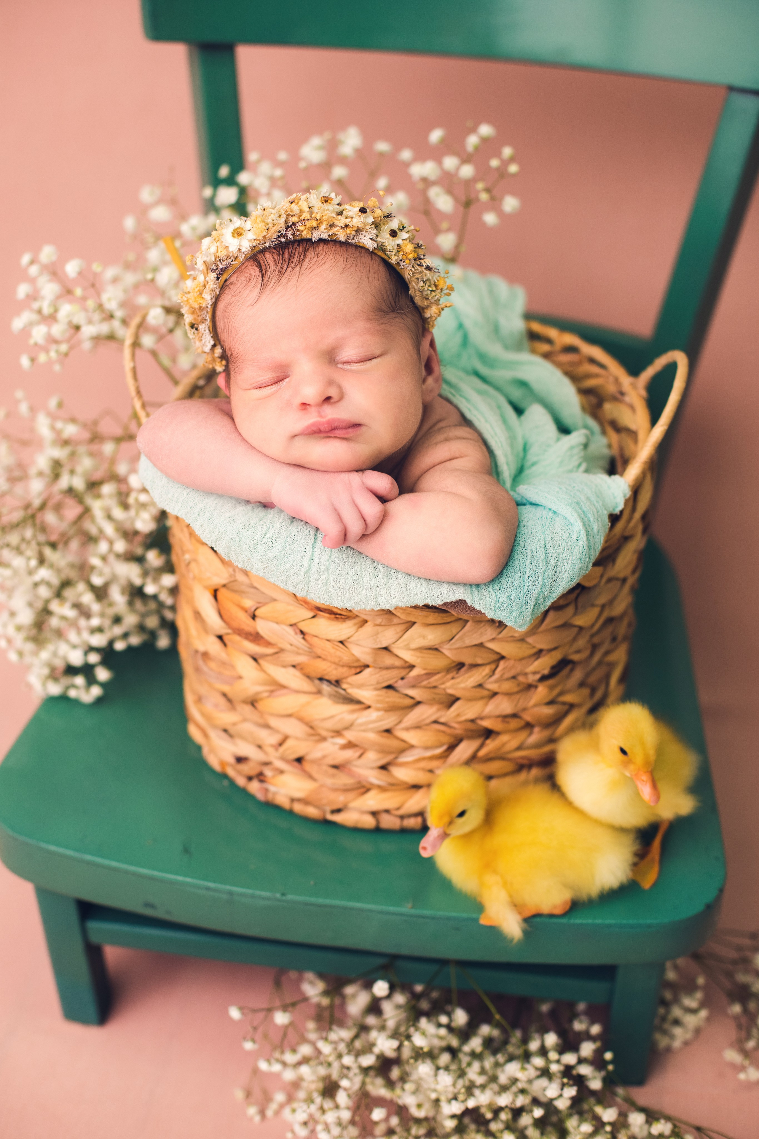 Алина. Фотограф новорожденных в г. Россошь Виктория Нечепуренко