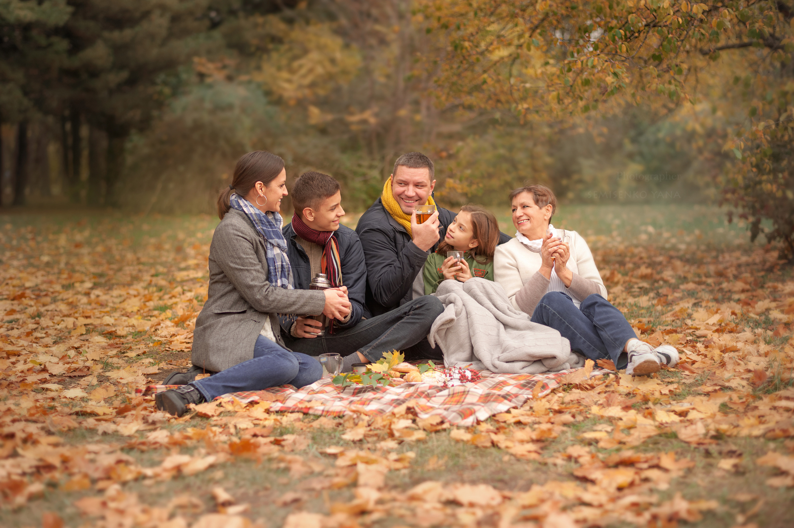 Лучший семейный фотограф Краснодар. Семейный и детский фотограф г. Краснодар и Кр. край Семисенко Яна