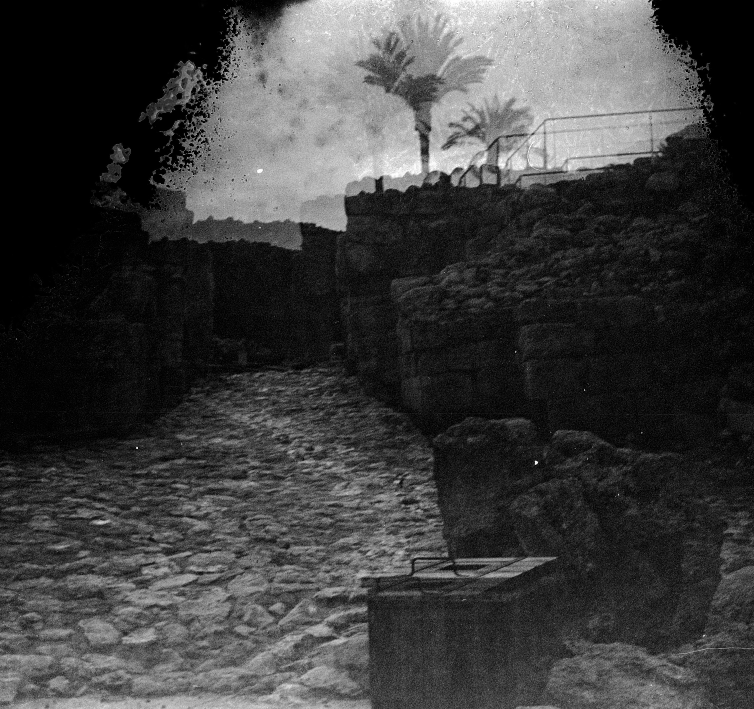 Armageddon. Татьяна Белякова — Фотохудожник | Концептуальная аналоговая фотография