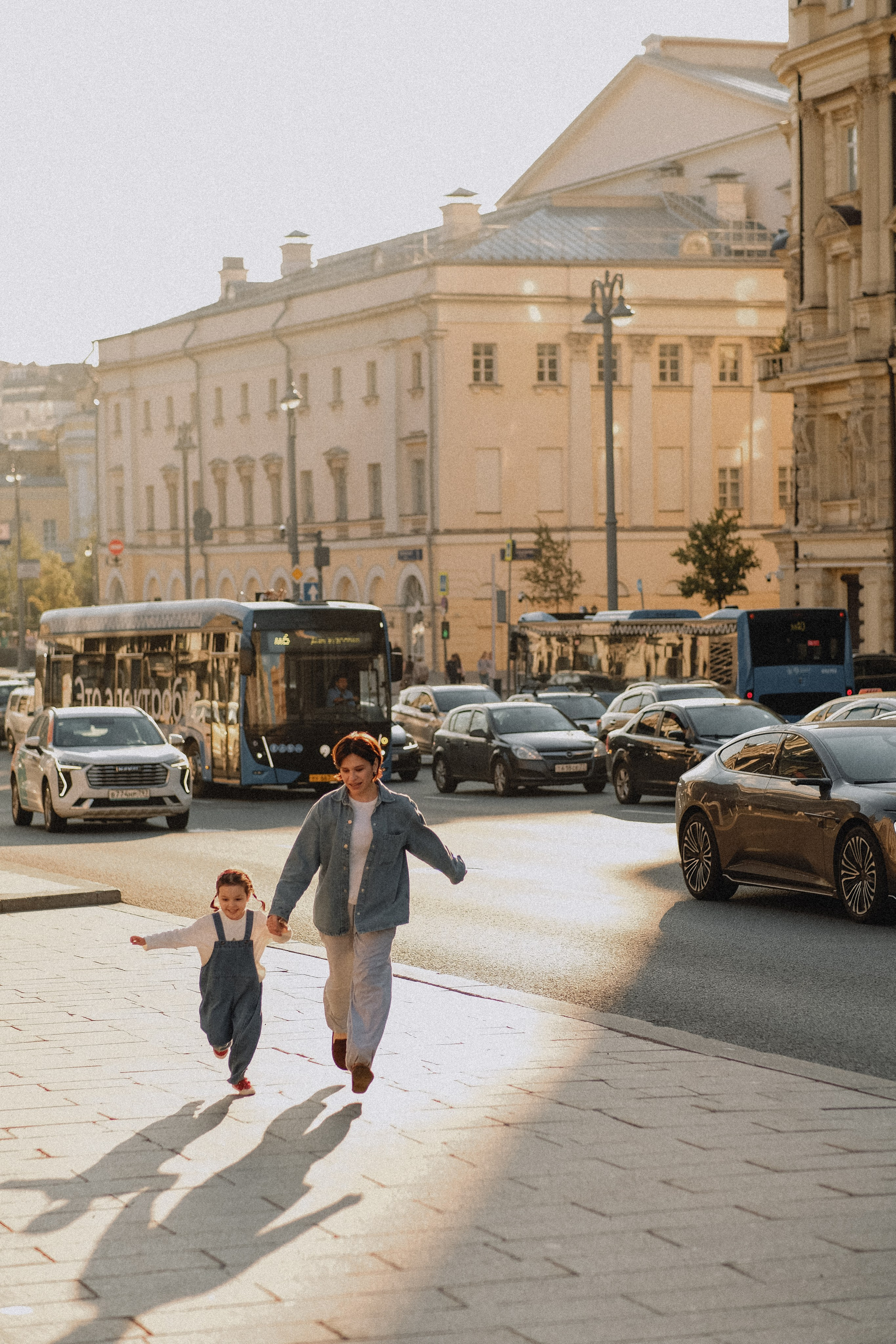 Алиша и Эстер. Семейный фотограф Москва