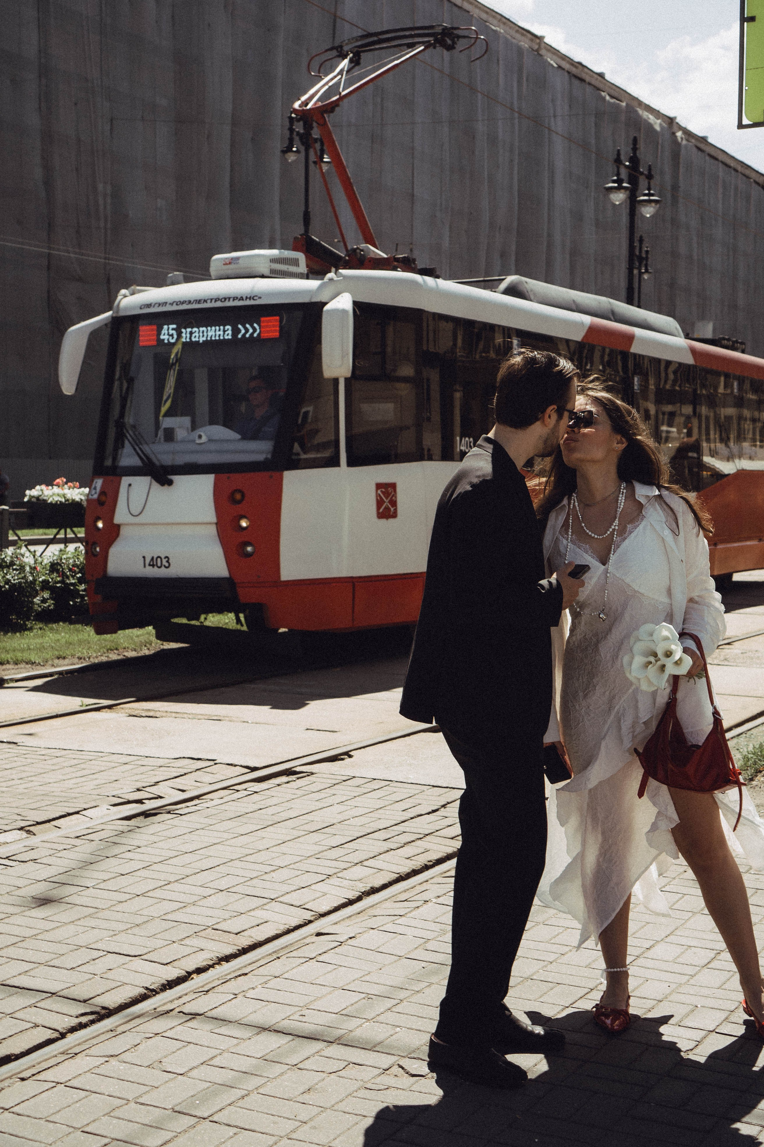 СВАДЕБНАЯ СЬЕМКА В ПАРКЕ ПОБЕДЫ И ПРОГУЛКА ПО МОСКОВСКОМУ ПРОСПЕКТУ. Профессиональный фотограф, Санкт-Петербург — Виктория Богомолова