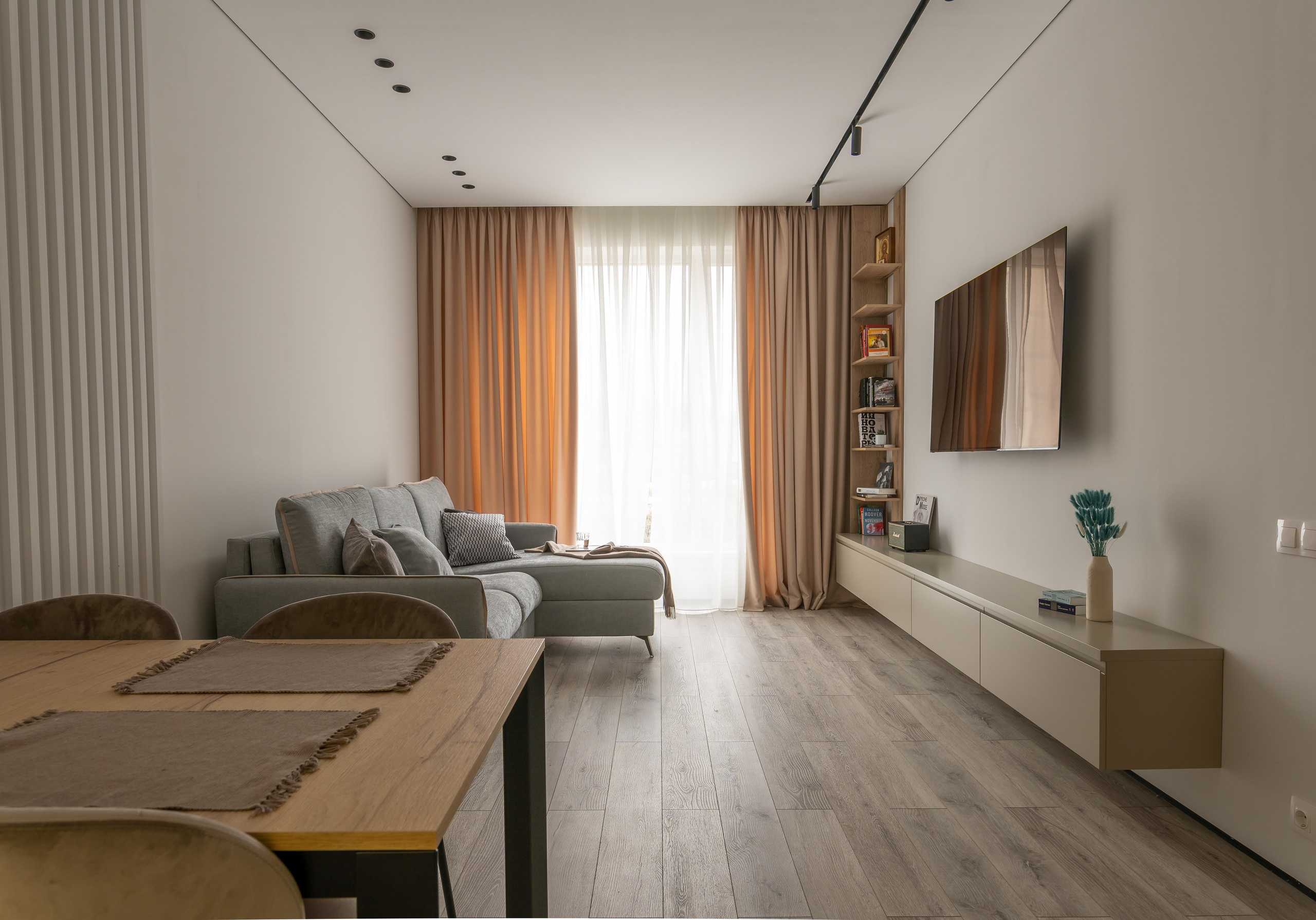 Алматы, Bureau2×2 — реализованный дизайн-проект квартиры, ноябрь 2022. Интерьерный фотограф Алматы