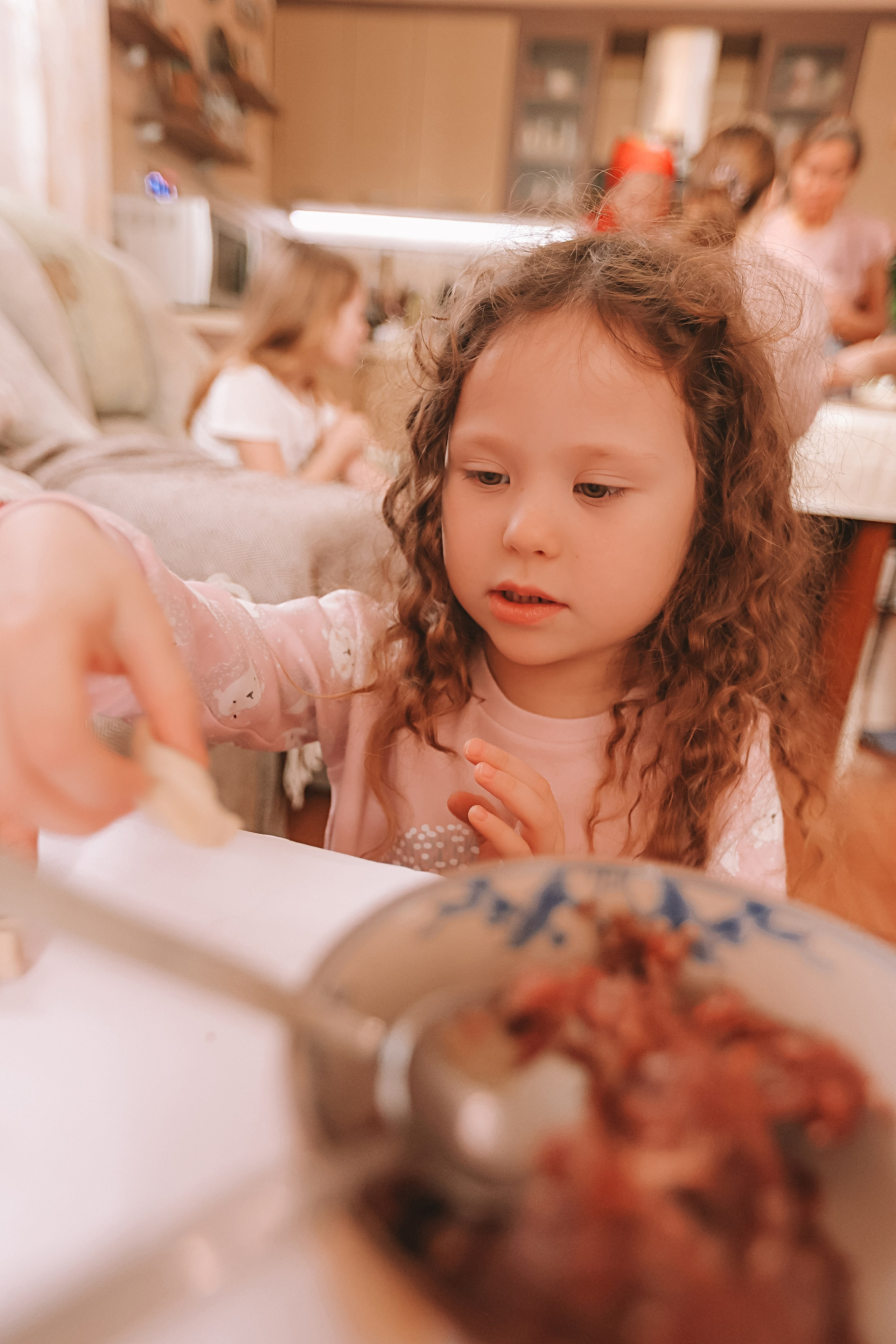 Большая семья репортаж. Семейный фотограф Тюмень, фотограф на роды Салмина Мария