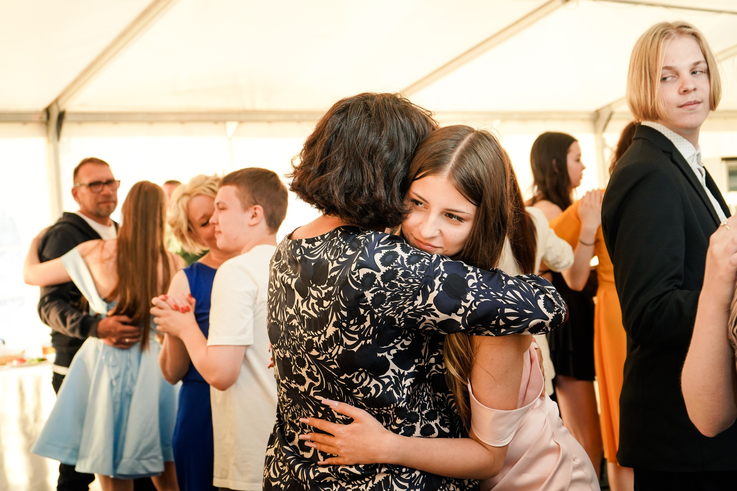 Выпускной 9 класса школа 19 в Коматек. Семейный и портретный фотограф в Екатеринбурге Анна Лобанова