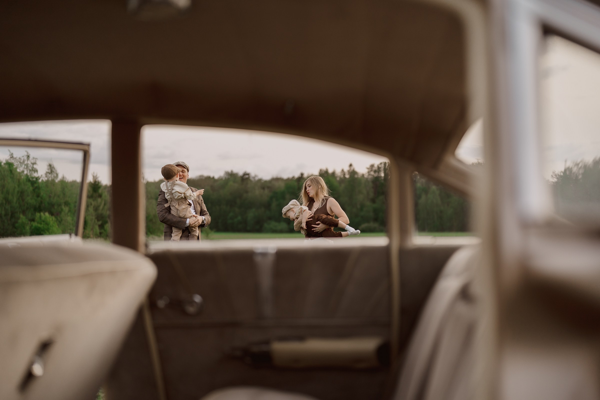 Фотосессия с ретро тачкой. Семейный и детский фотограф в Сергиев Посаде, Хотьково Якимчук Любовь