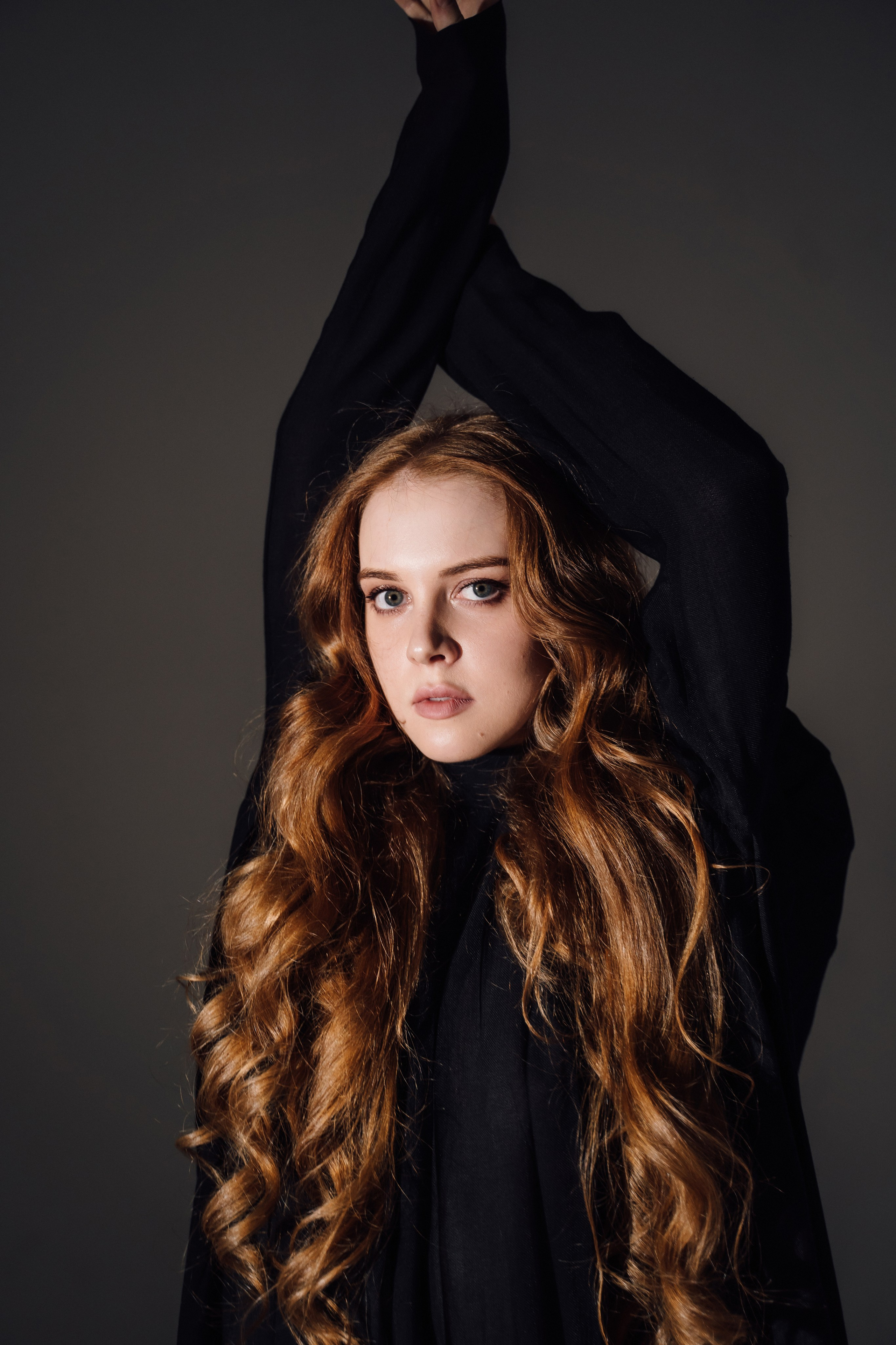 ASYA IN RED. Анастасия Вайнер — свадебный и портретный фотограф в Германии и по всей Европе