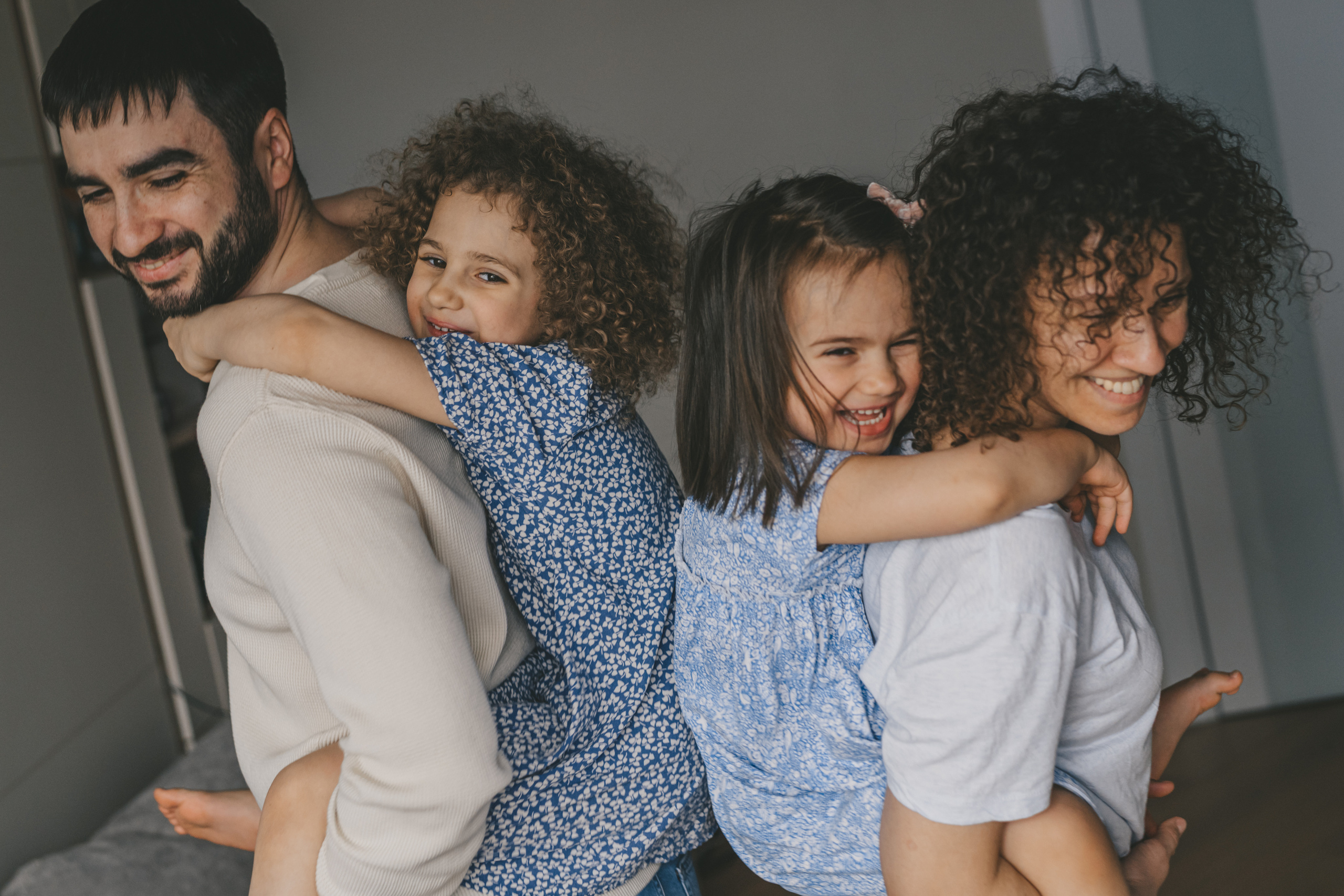 Саша&Катя&Диана&Аврора. Ярослава Осетрова фотограф — Мск