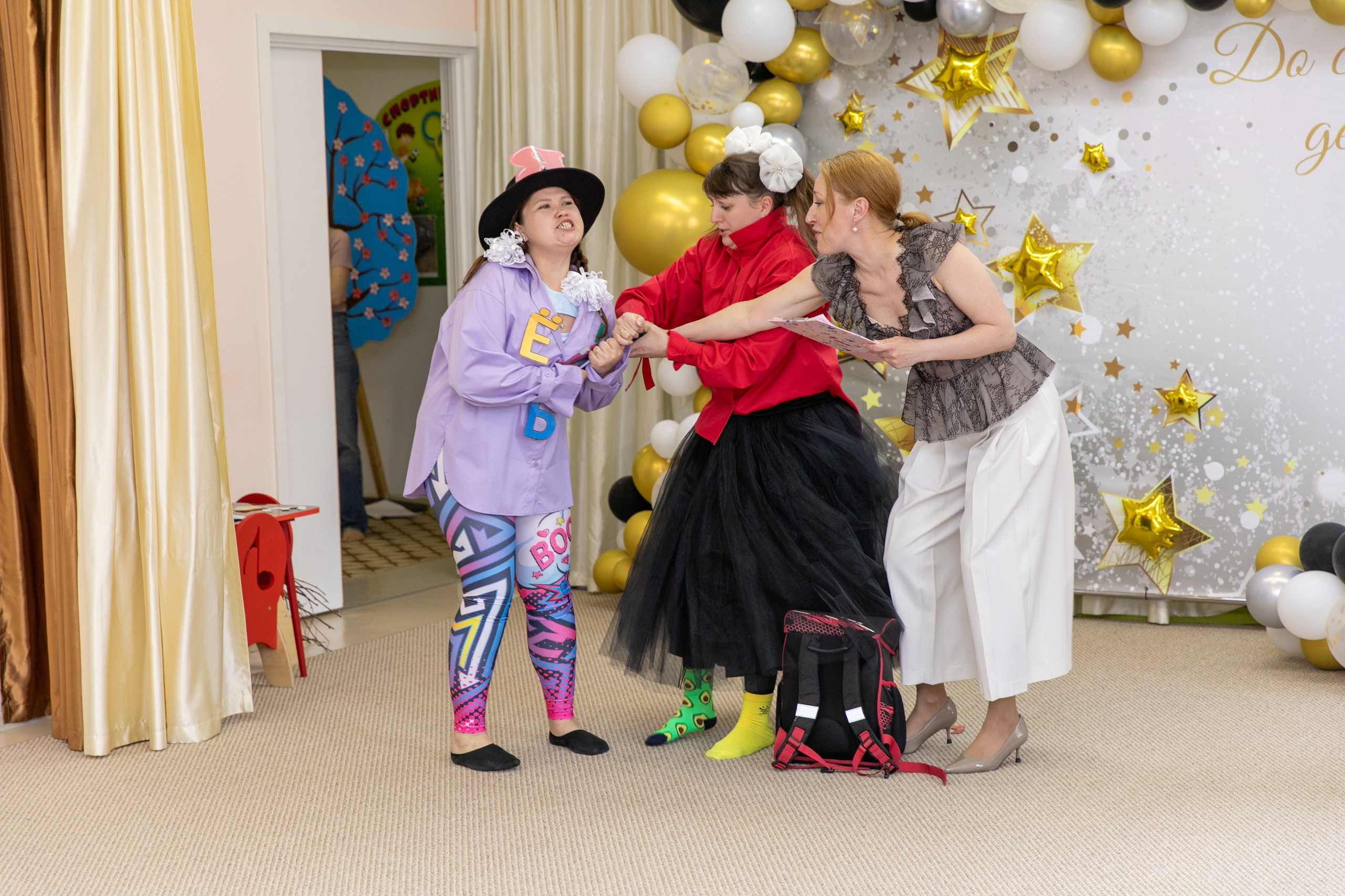 Выпускной Цветик-Семицветик 2025. Школьный и детский фотограф в Южно-Сахалинске Анастасия Лескова