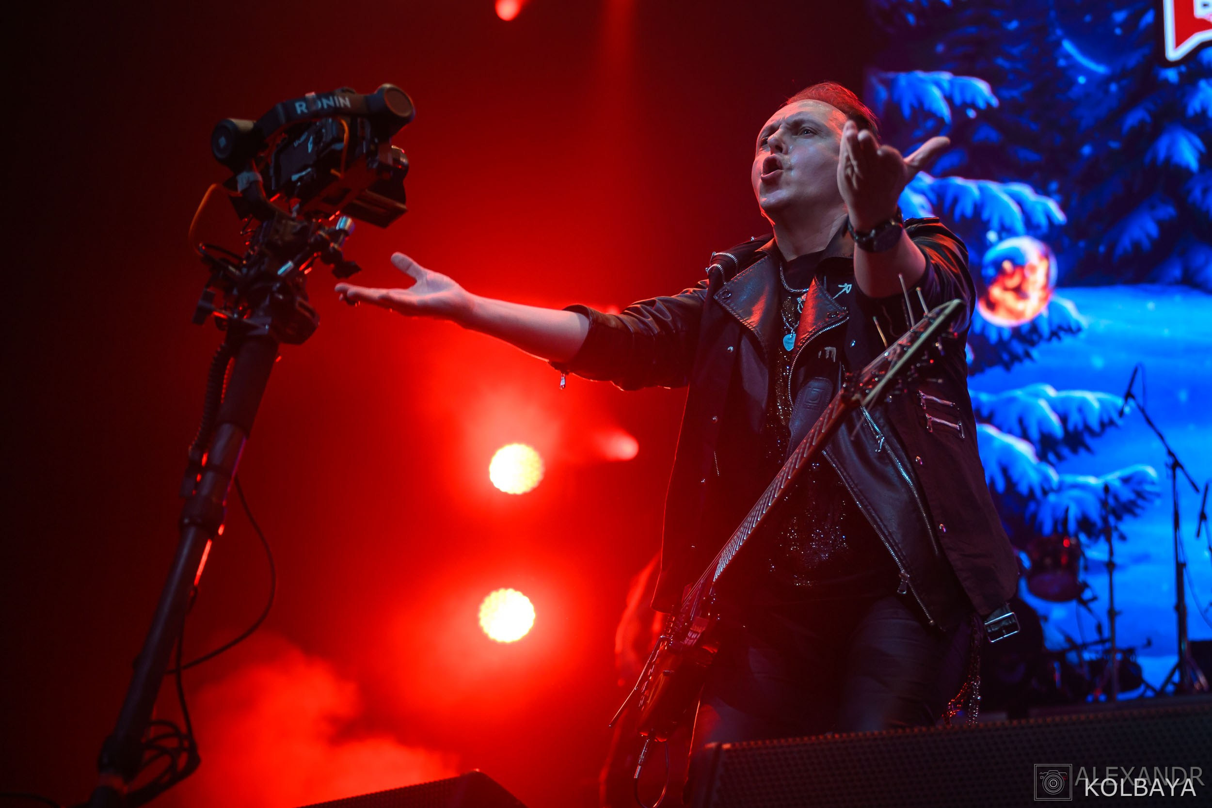 Фоторепортаж с Метал-Елки 2026. Концертный и театральный репортажный фотограф в Москве Александр Колбая
