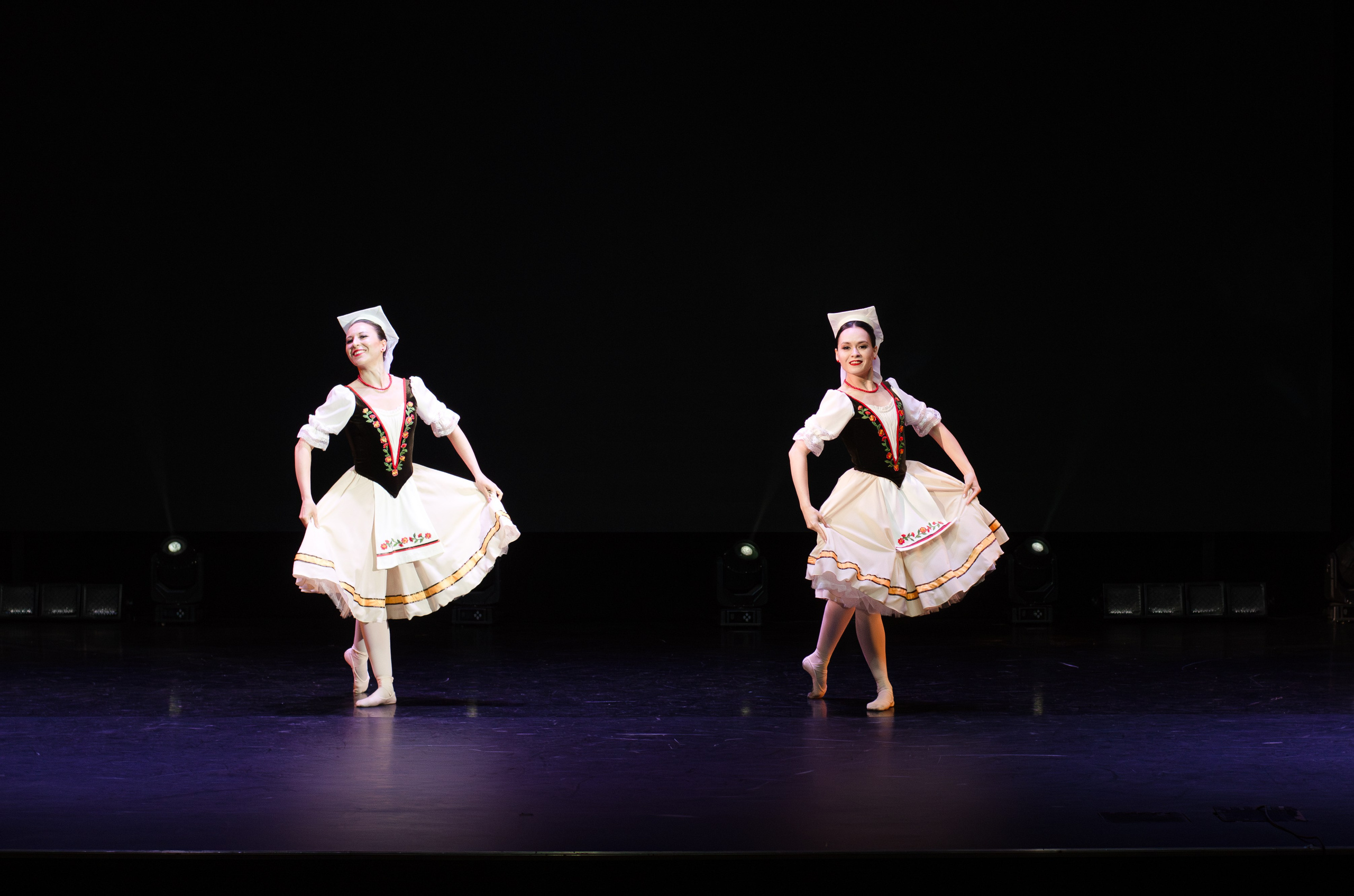 Гала-концерт Всероссийского фестиваля любительского балета Aurora PRIX — 2025. Портретный и репортажный фотограф в Санкт-Петербурге Варвара Жукова