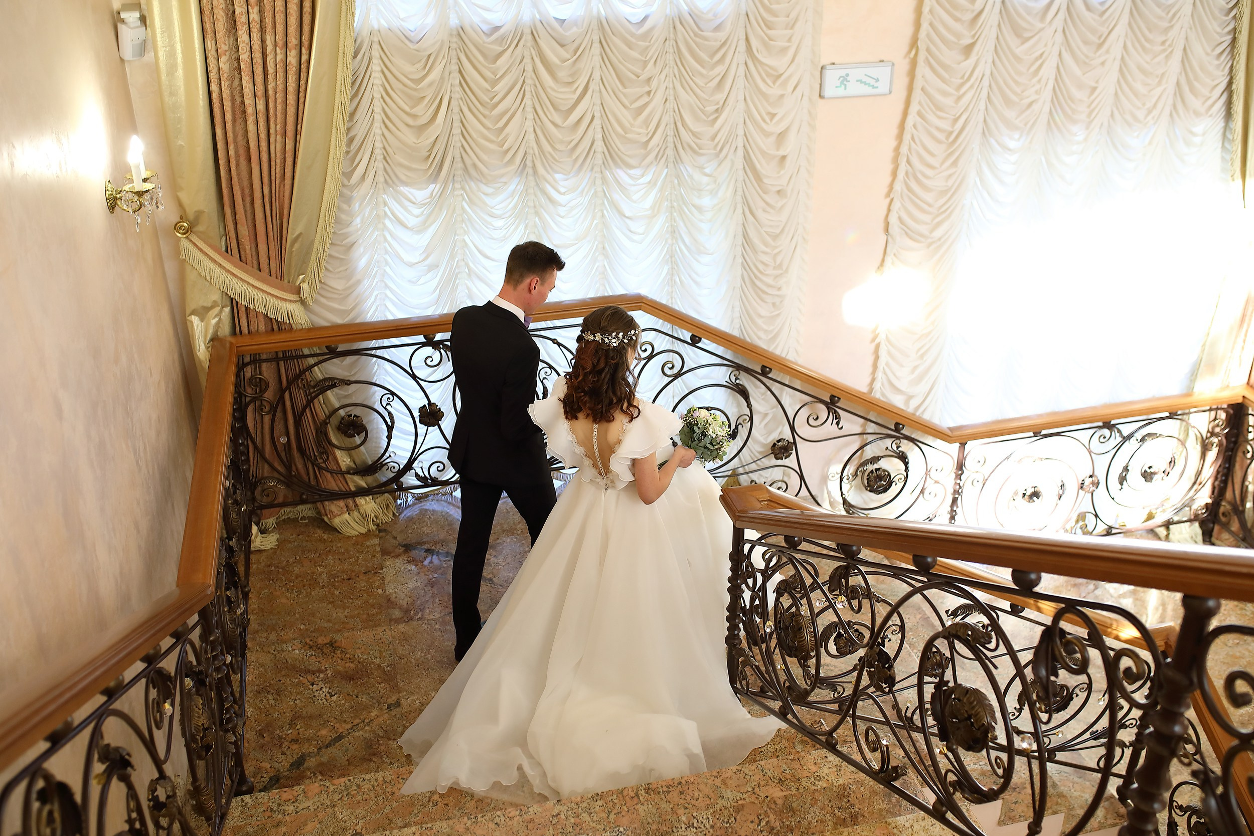 Свадебная фотосессия в Екатеринбурге. Свадебный и семейный фотограф и видеограф в Екатеринбурге Полянские Тимур и Анастасия