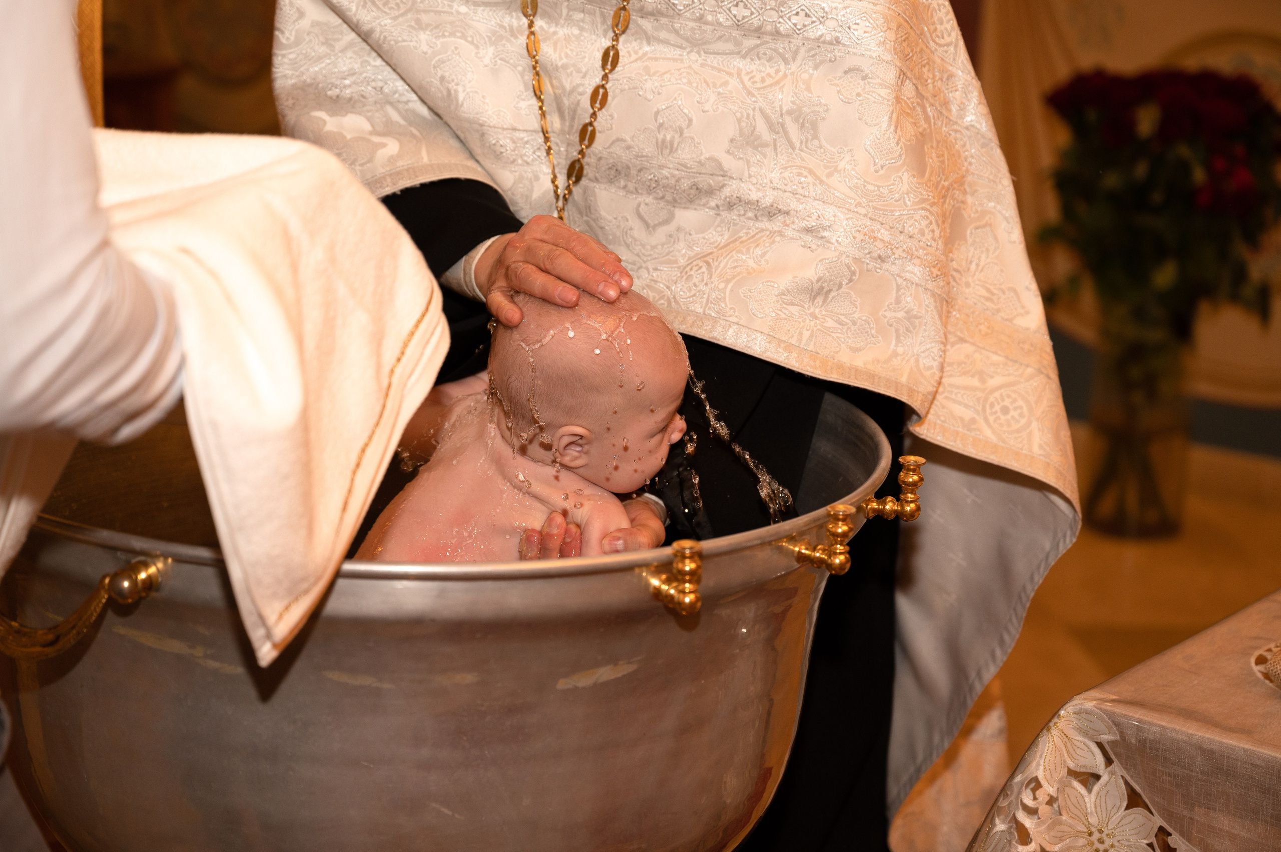 Таинство крещения. Свадебный видеограф в Москве Никонова Анна