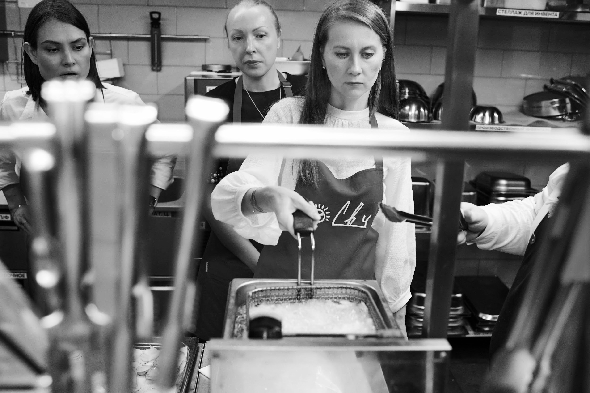 Кулинарный мастер-класс. Свадебный фотограф в Санкт-Петербурге Петергофе Пушкине Саша Галлс / Александр Галлс