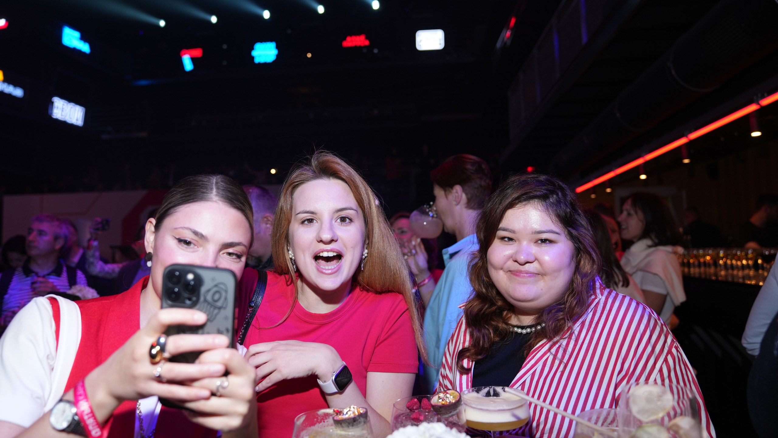 Презентация Пятого канала 01.10.2024. EVEREST PHOTO REPORT
