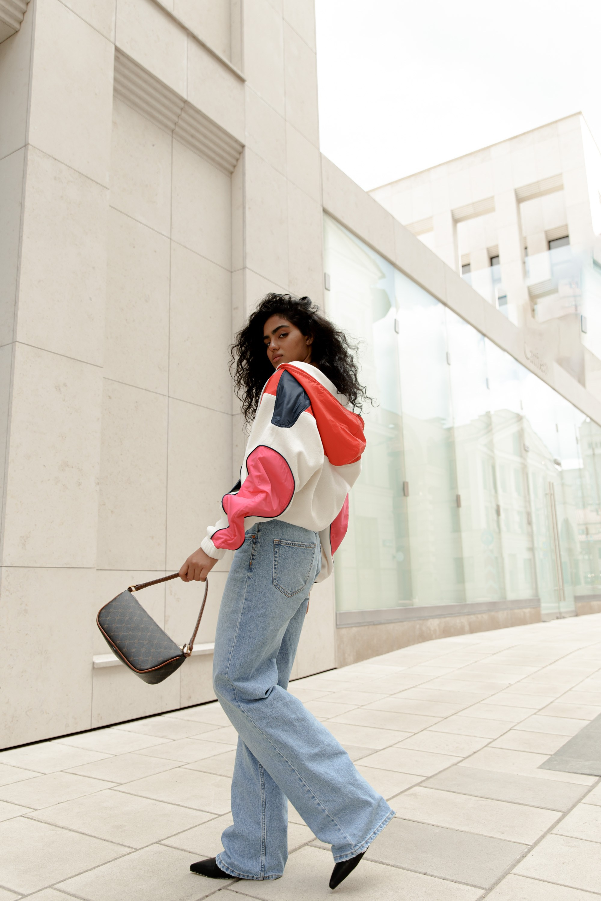 ANNE MORE. Коммерческий фотограф для брендов в Москве