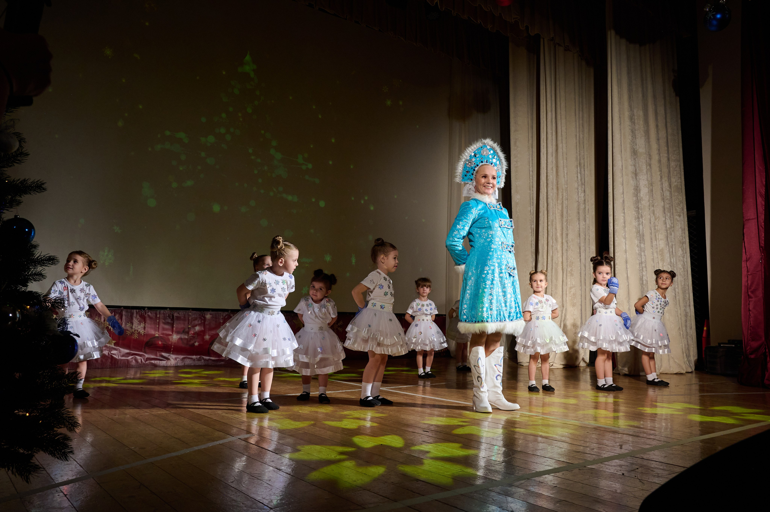 Новогодний концерт. Жизнь курорта Кабардинка в фотографиях