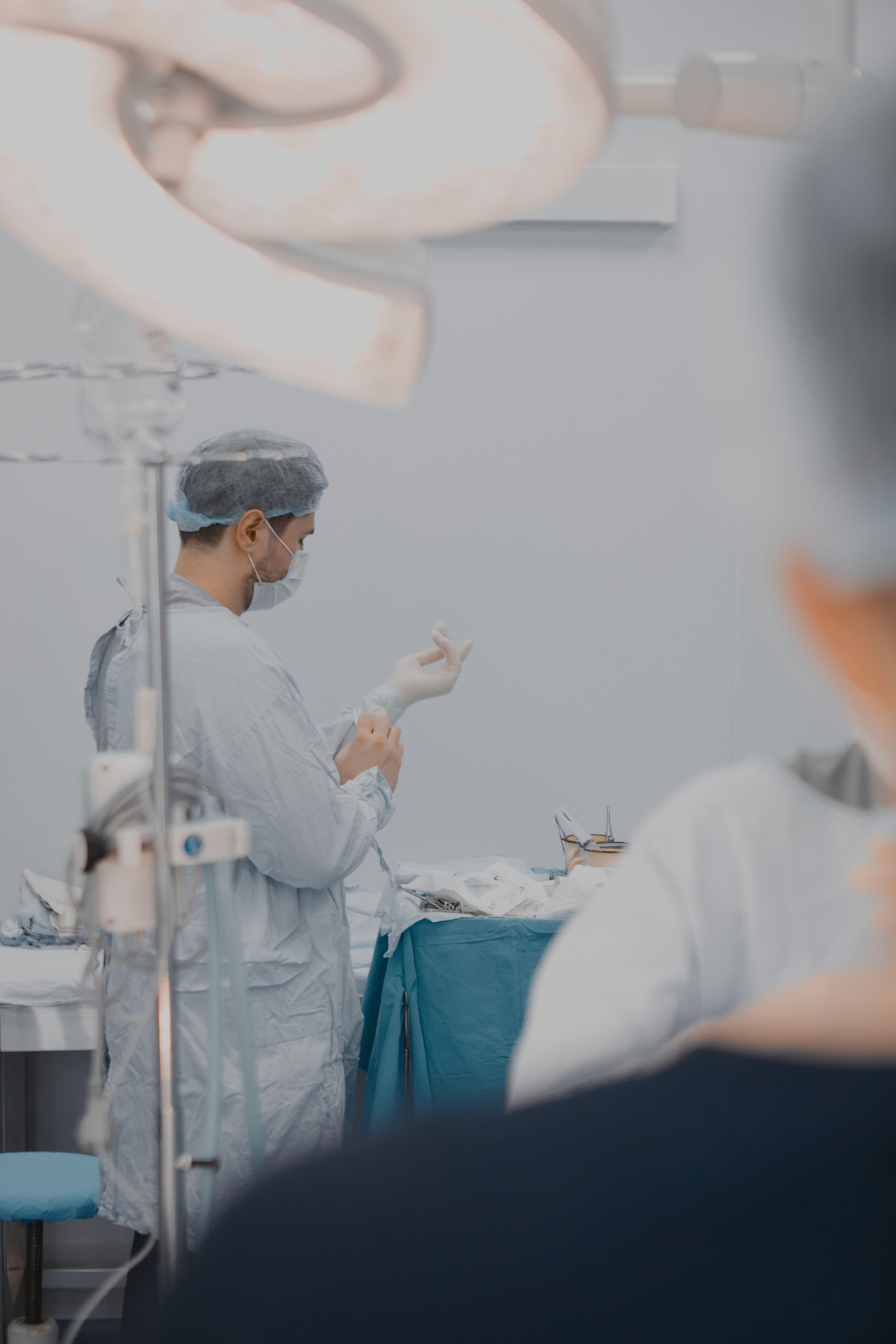 Хирурги. Светский фотограф в Москве, Яковенко Алексей