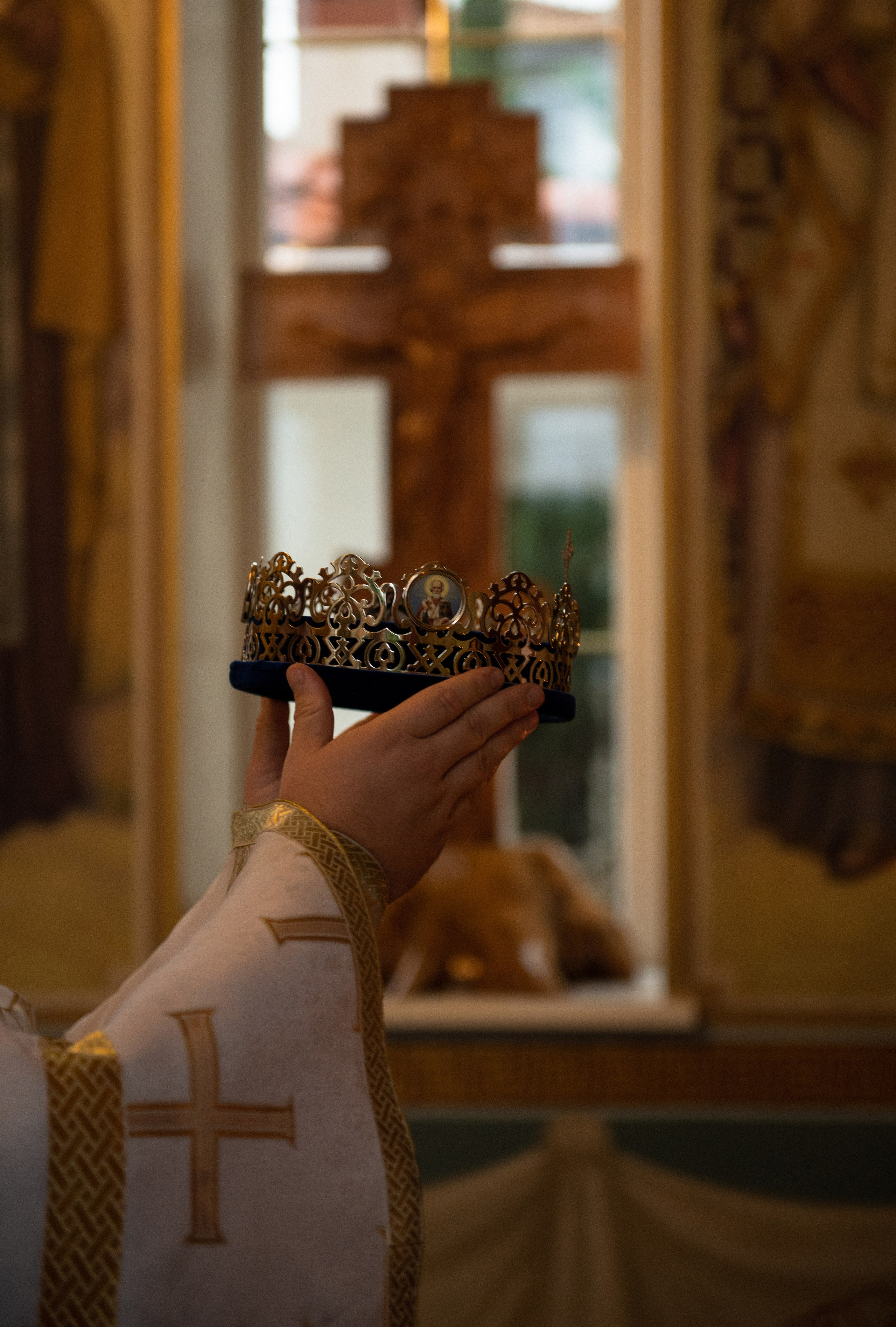 Влад и Лиза.Храм святого апостола Андрея Первозванного. Свадебный, женский, семейный фотограф в Севастополе Юлия Мошенко