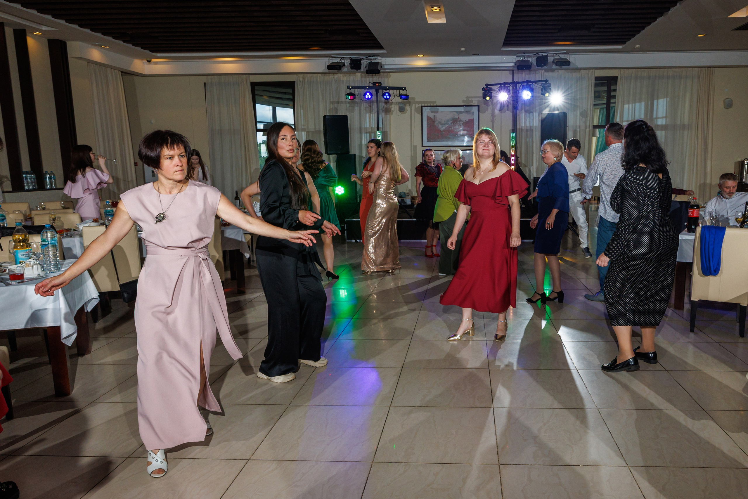 Выпускной 2025 Шк 10. Коммерческий фотограф Андрей Тремасов