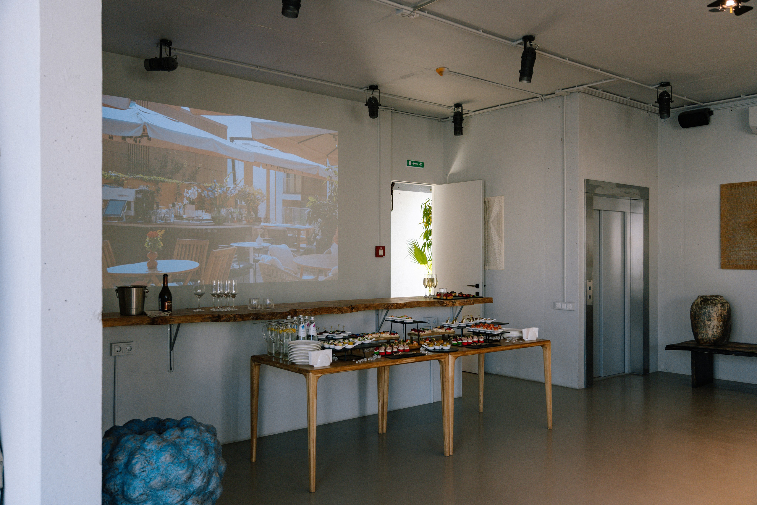 Бизнес завтрак в пространстве АЯ в Сколково